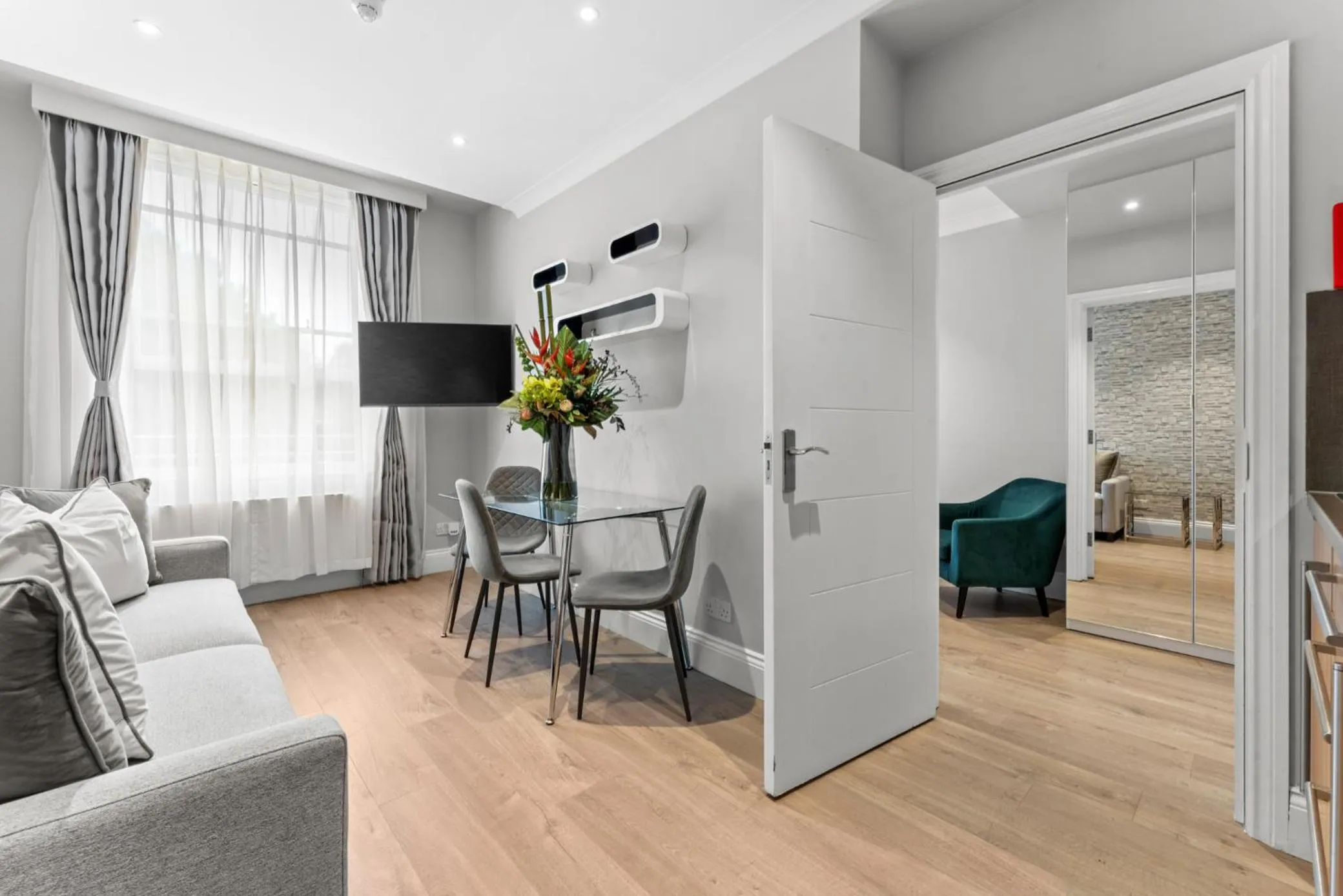 Bed in Cleveland Residences Russell Square