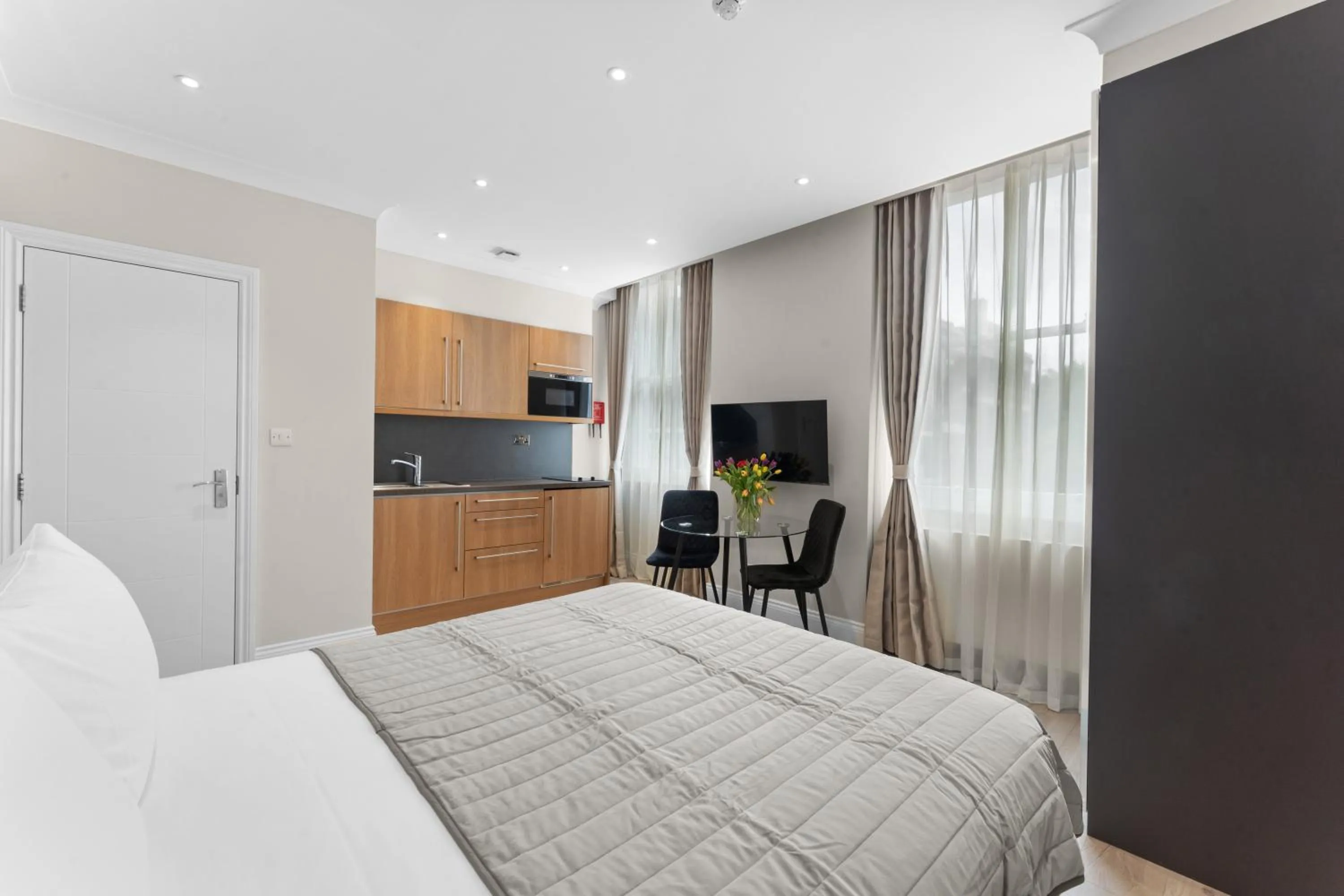 Bed in Cleveland Residences Russell Square