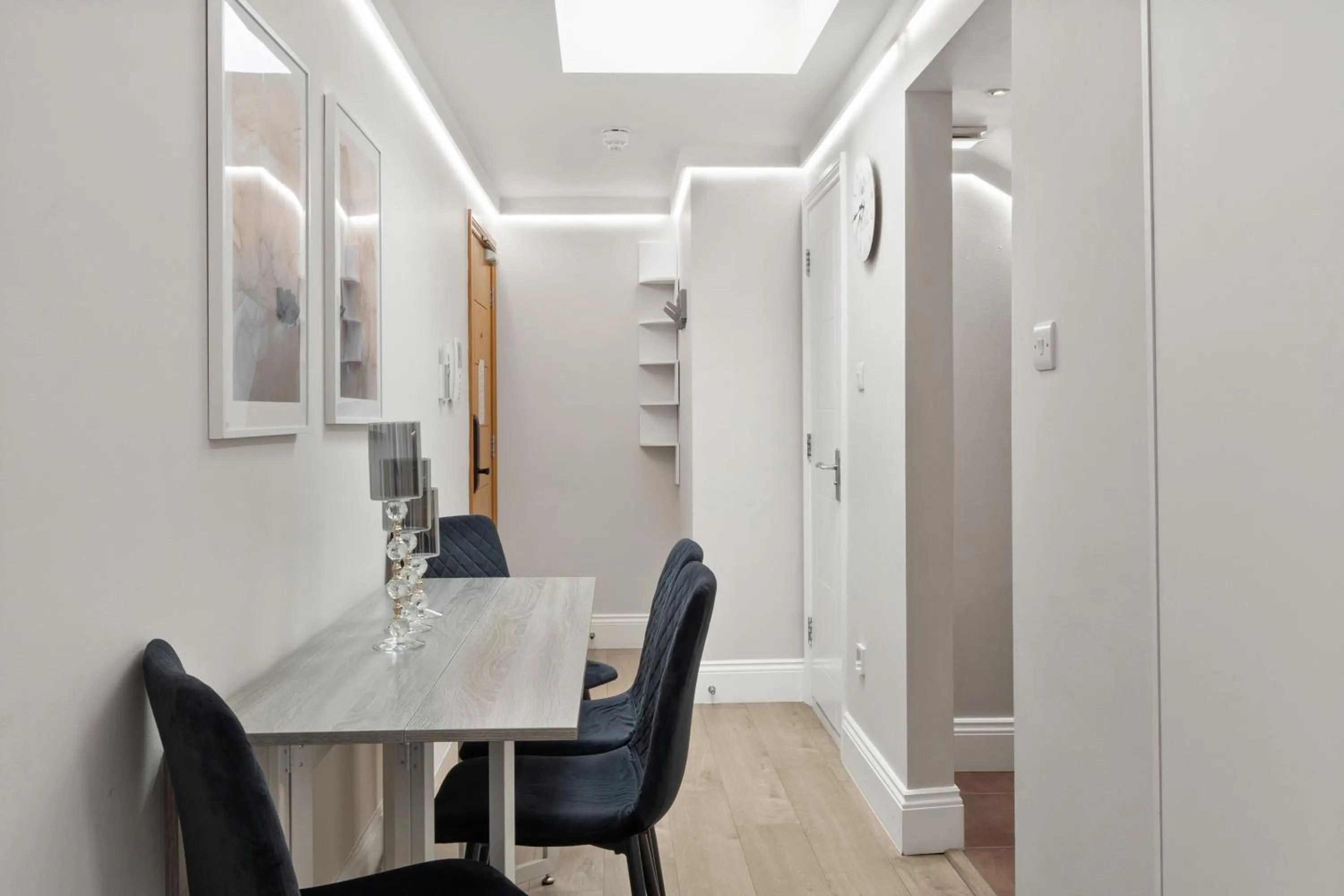 Living room in Cleveland Residences Russell Square