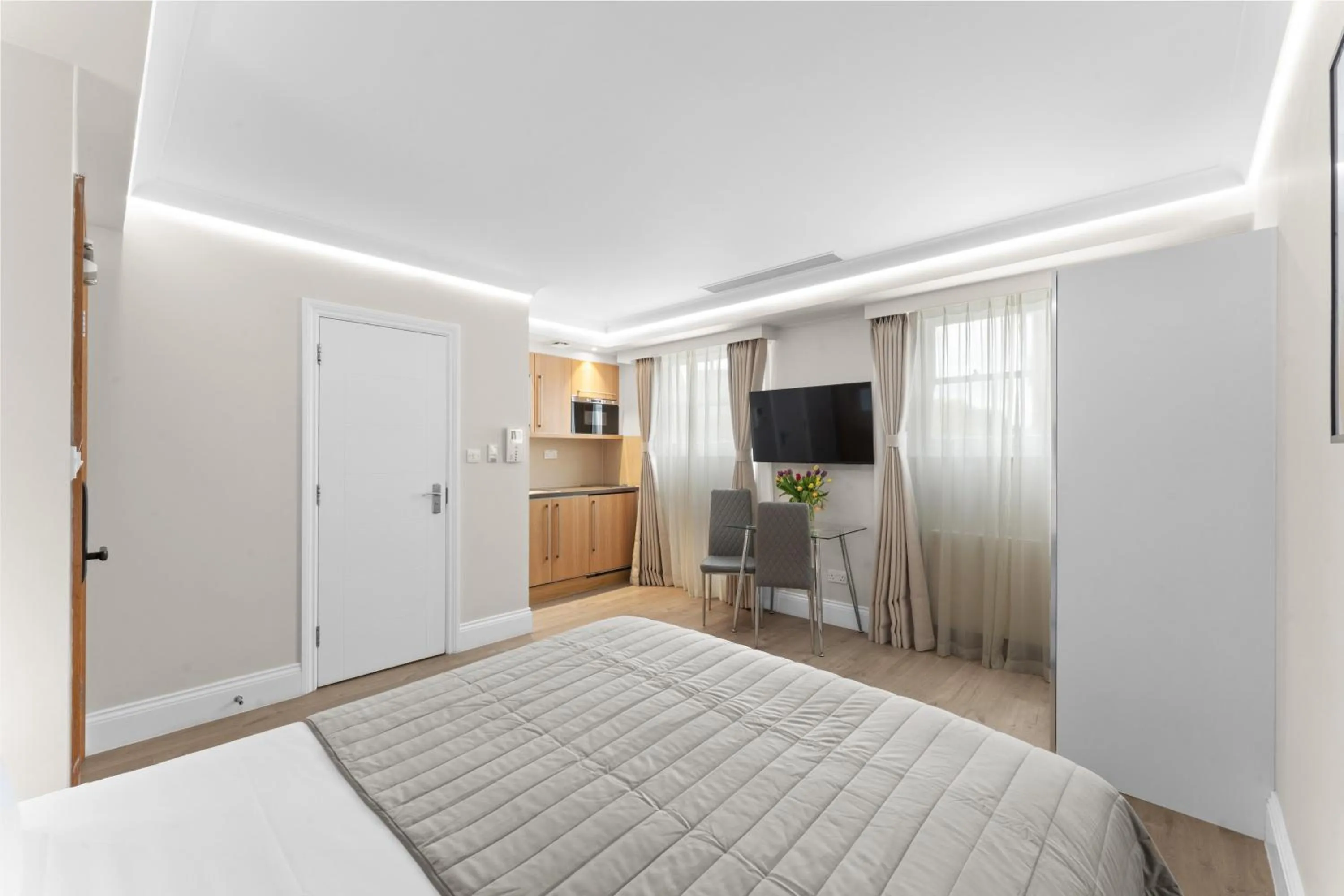 Bed in Cleveland Residences Russell Square