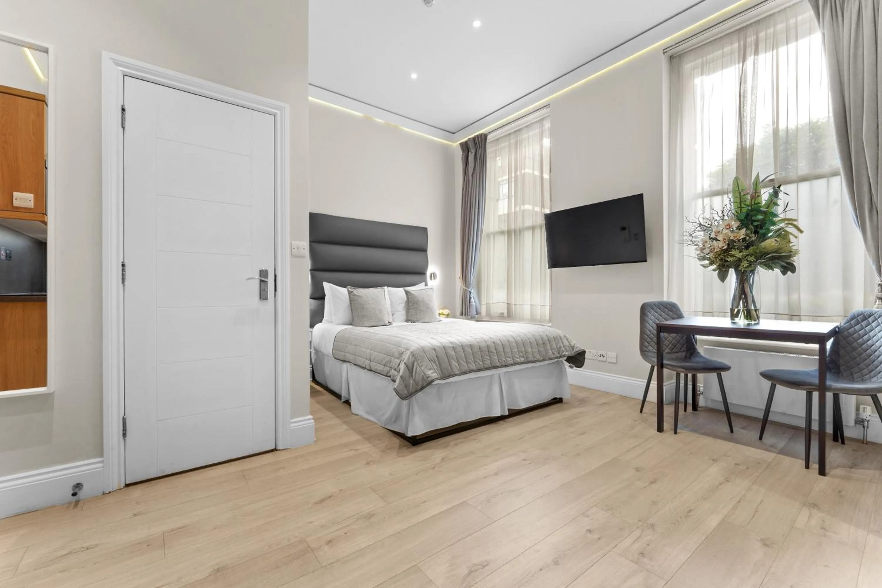 Bed in Cleveland Residences Russell Square