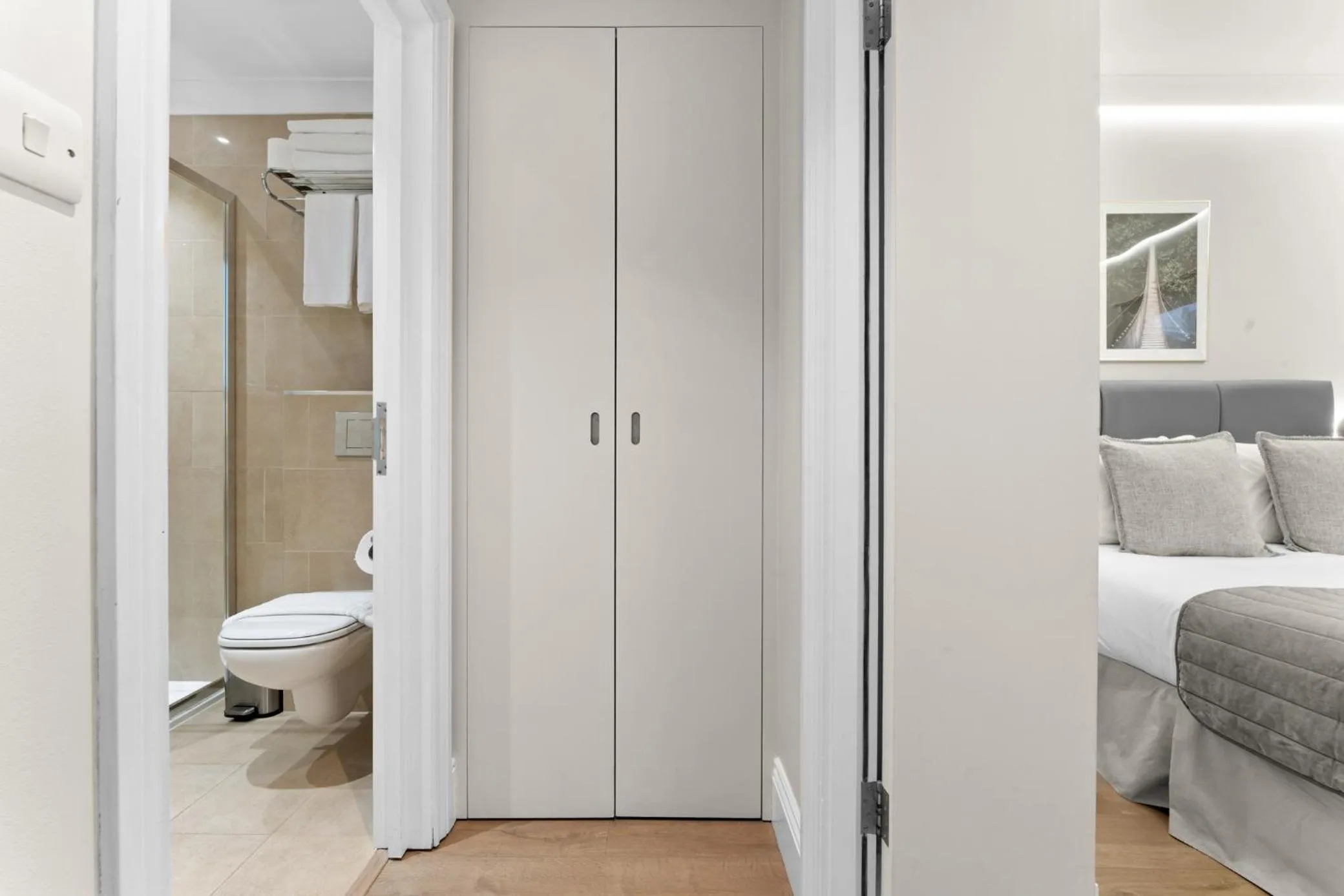 Bed in Cleveland Residences Russell Square