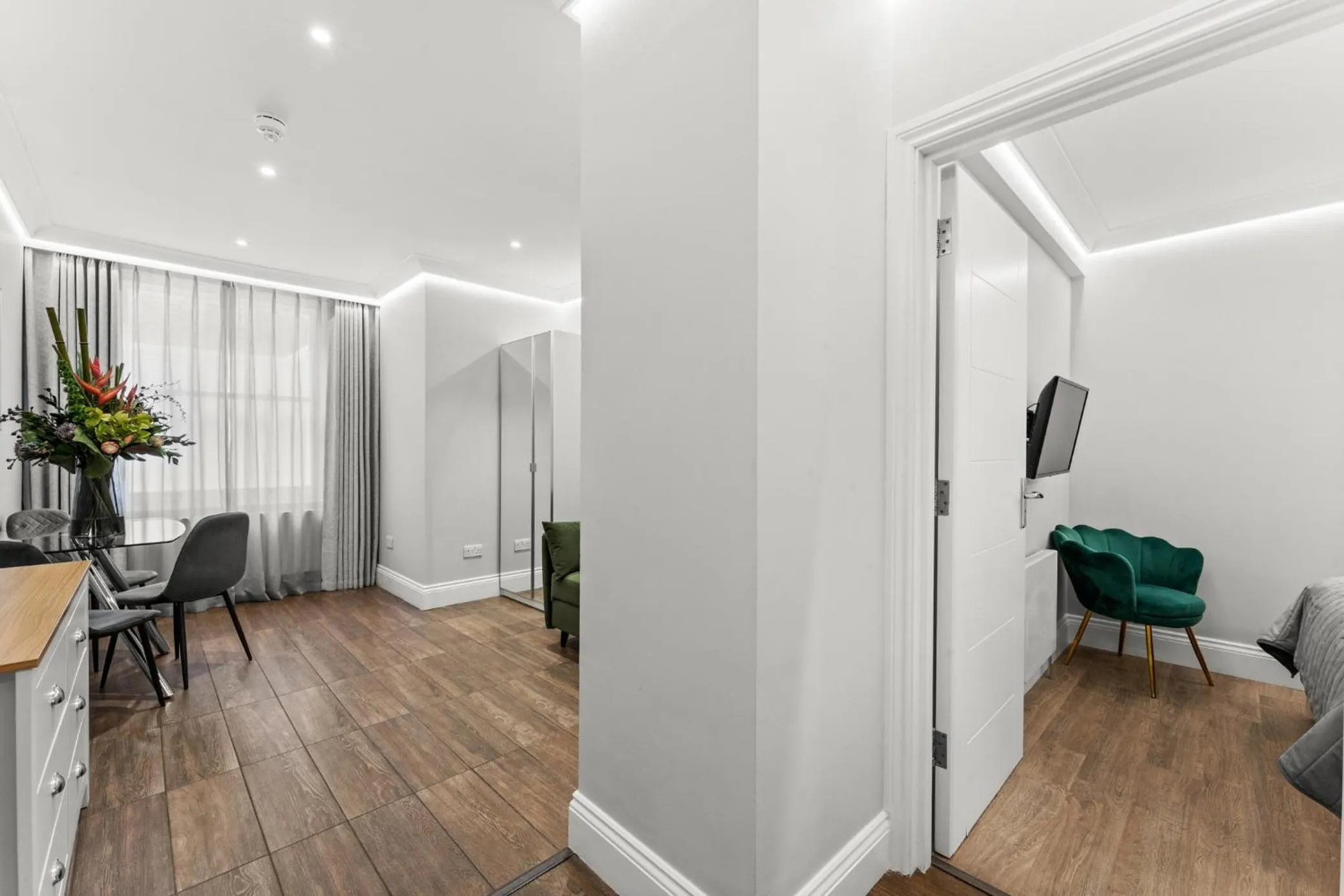 Bed in Cleveland Residences Russell Square