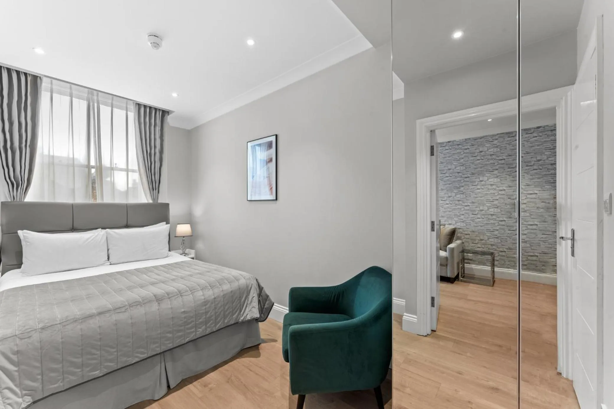 Bed in Cleveland Residences Russell Square