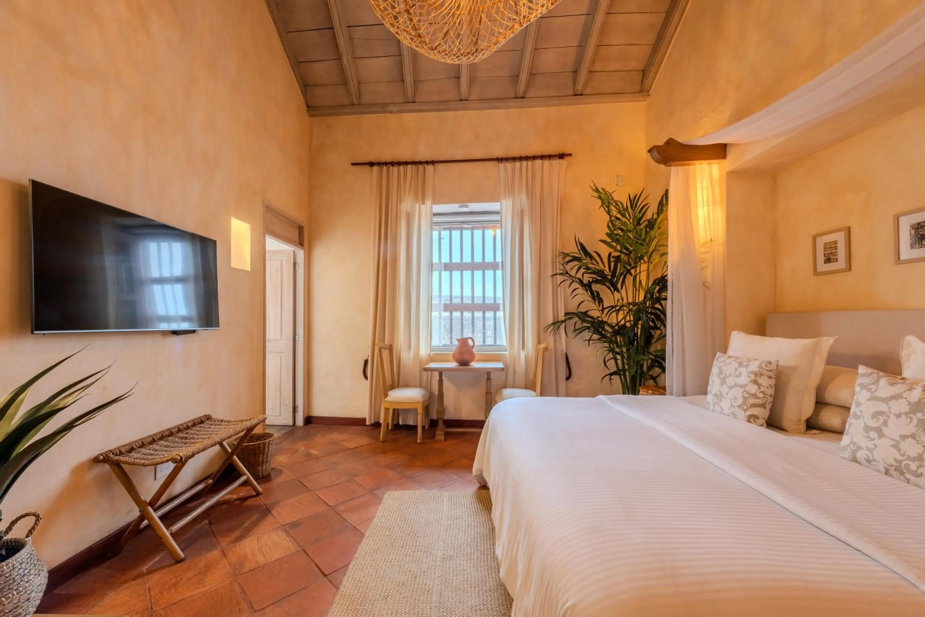 Photo of the whole room, Bed in Moet Cartagena Hotel Boutique Adutls Only