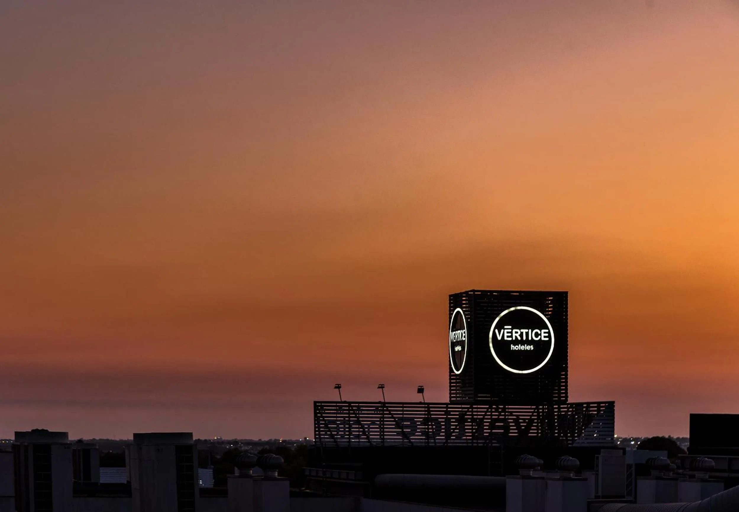 Property building in Vértice Sevilla Aljarafe