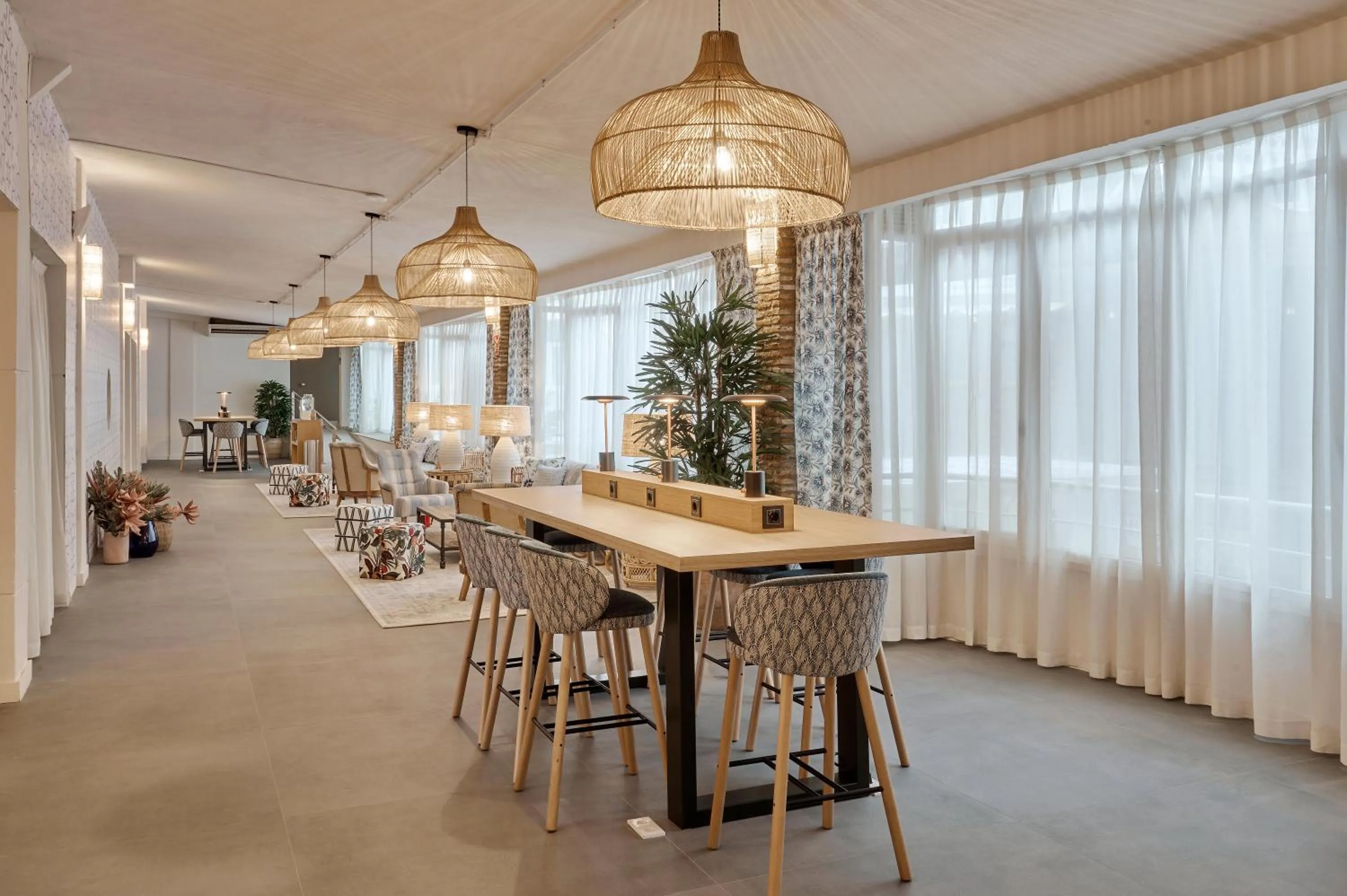 Library in Hesperia Córdoba