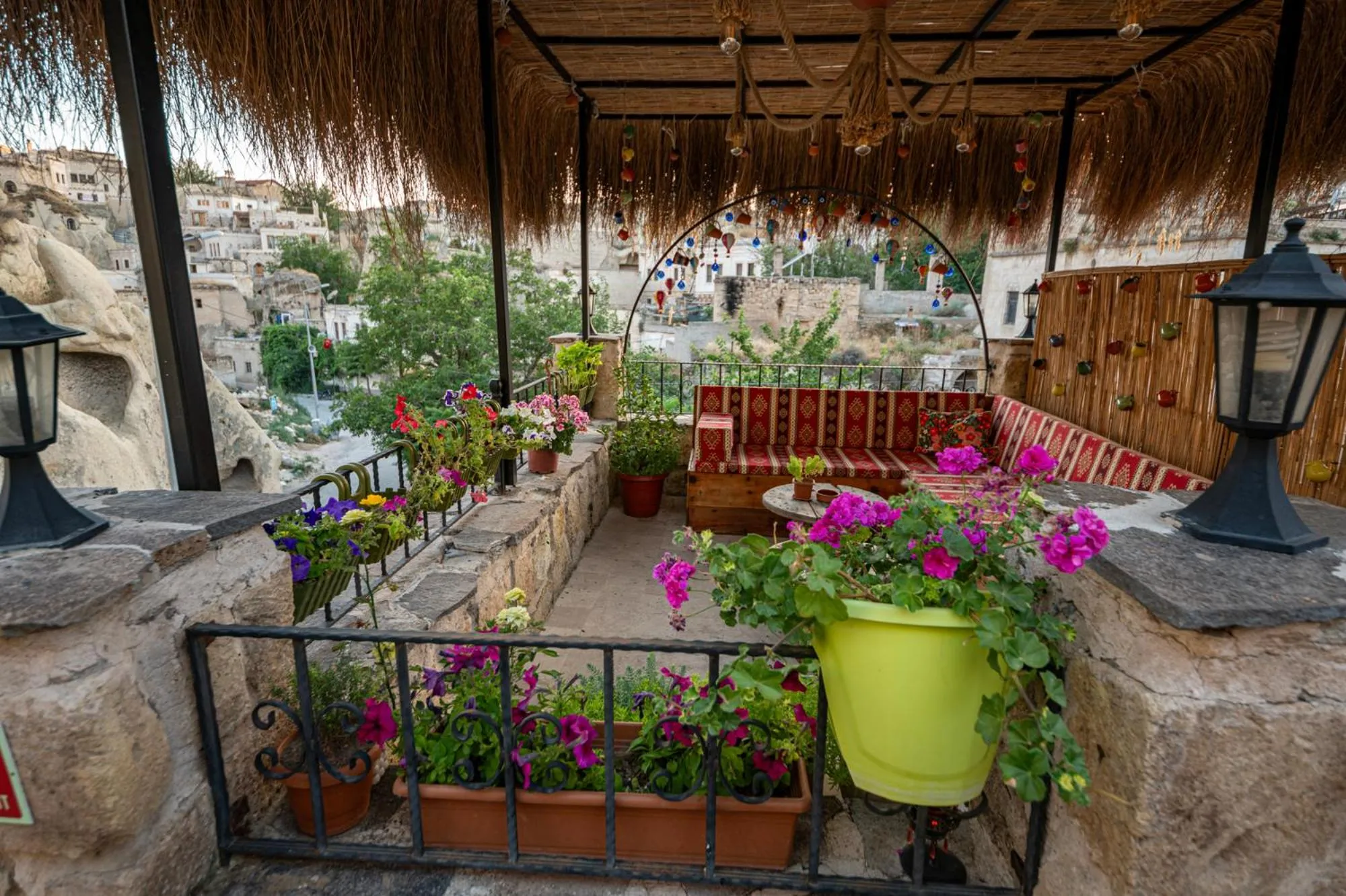 Balcony/Terrace in Shiraz Cave Cappadocia