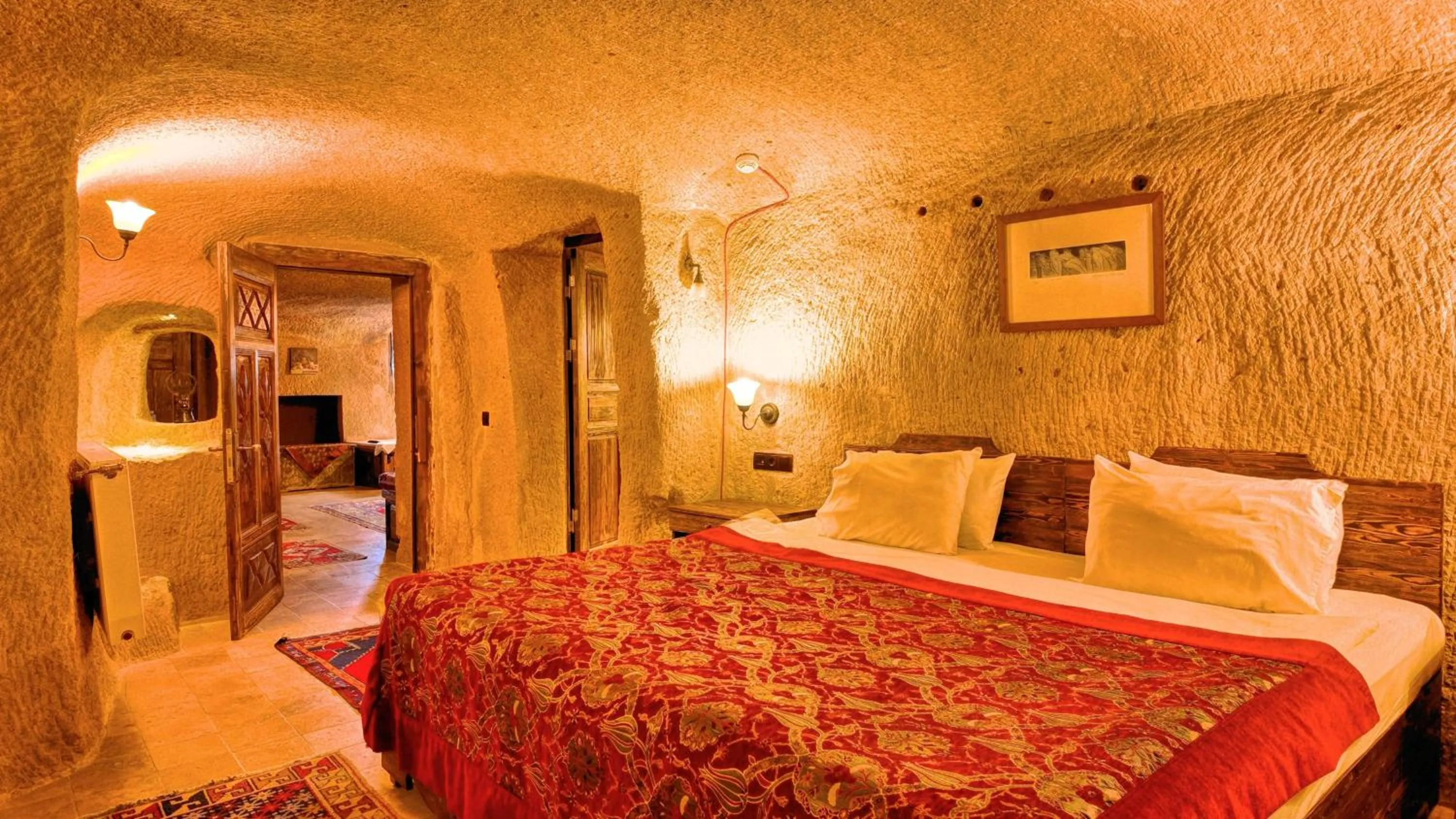 Bed in Shiraz Cave Cappadocia