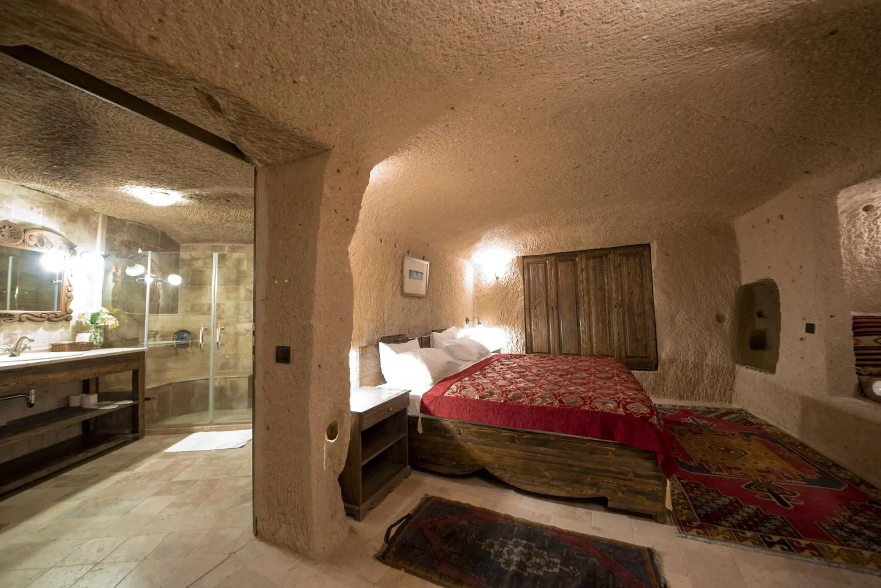Superior Suite in Shiraz Cave Cappadocia Superior Suite in Shiraz Cave Cappadocia