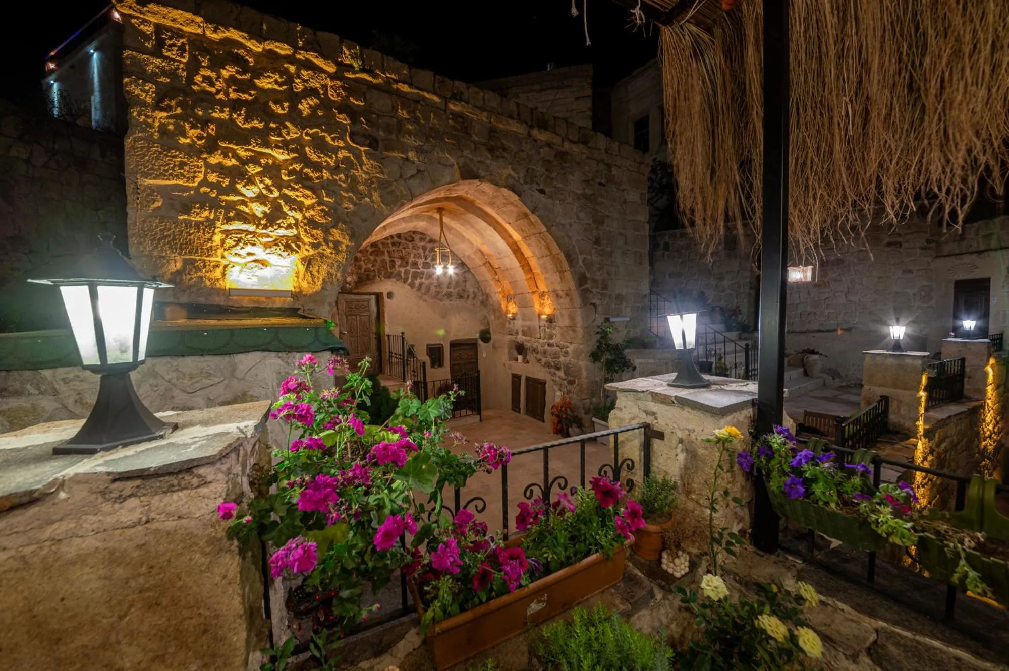 Patio in Shiraz Cave Cappadocia