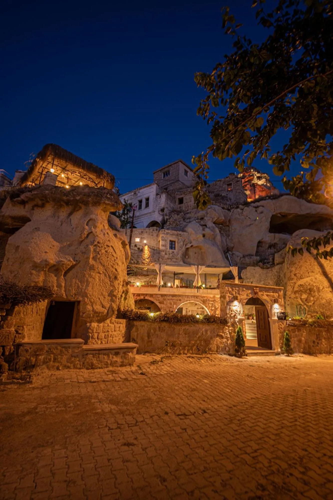 Property building in Shiraz Cave Cappadocia