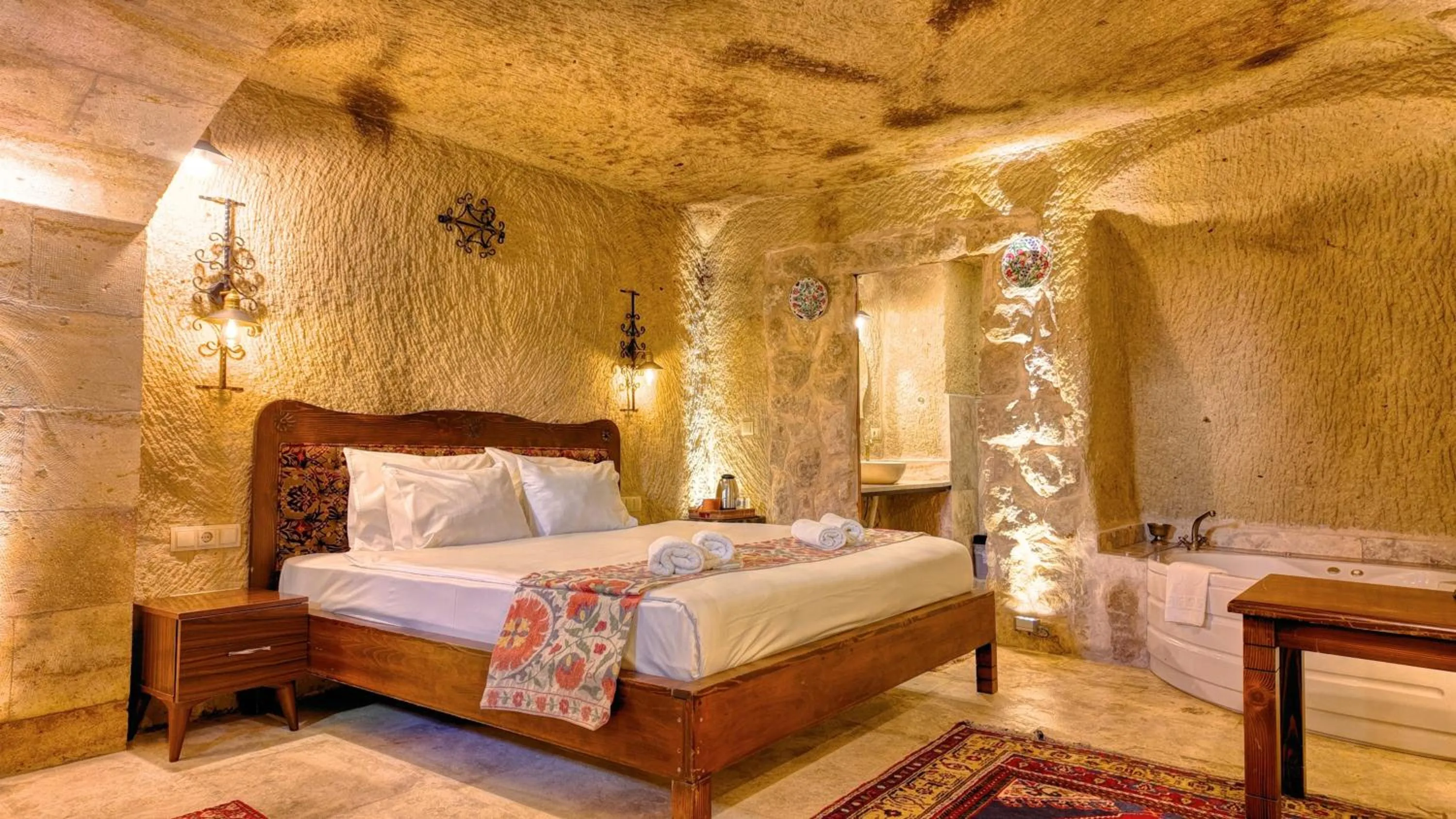 Bed in Shiraz Cave Cappadocia