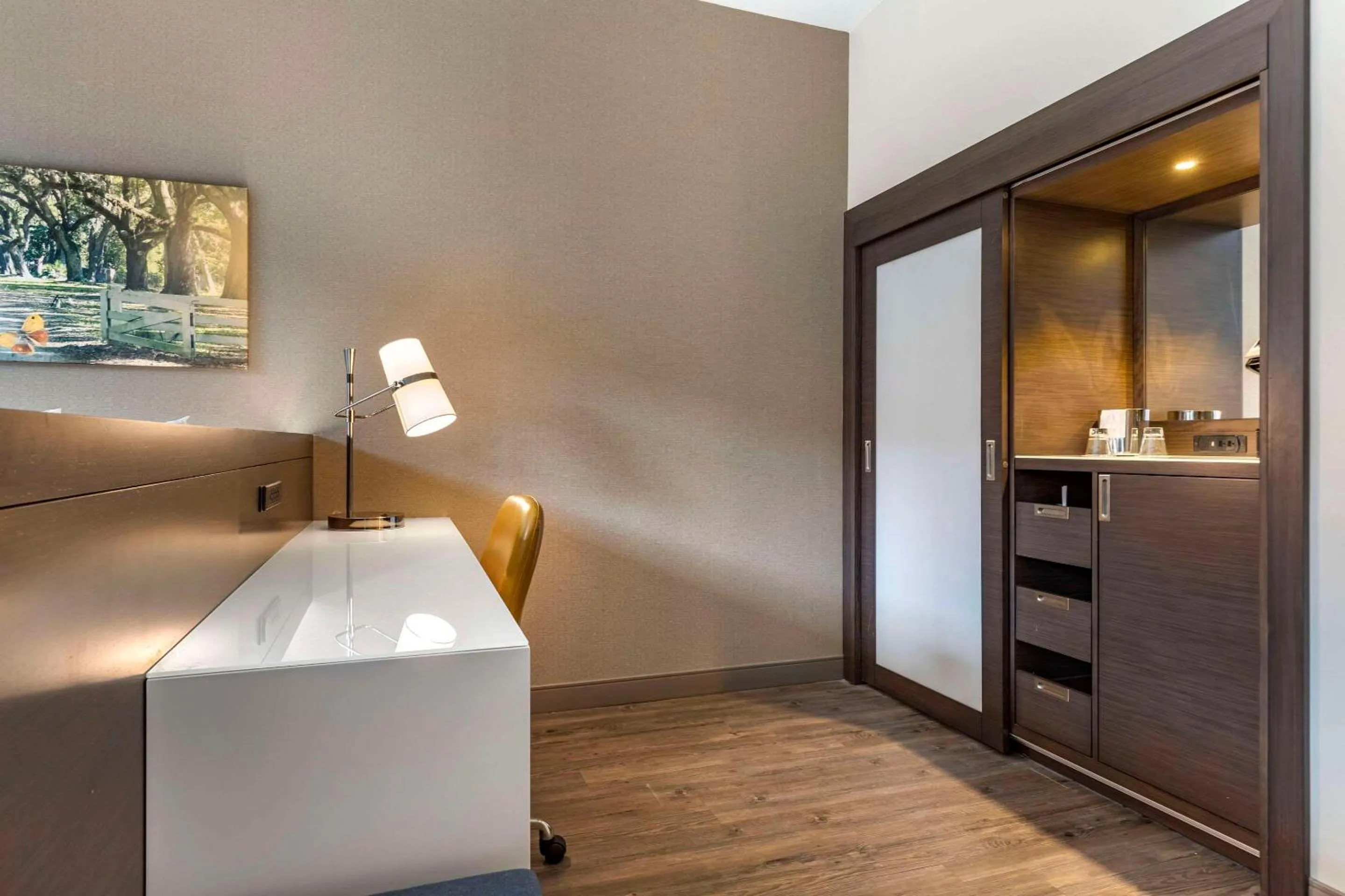 Bedroom, Bed in Cambria Hotel Savannah Downtown Historic District