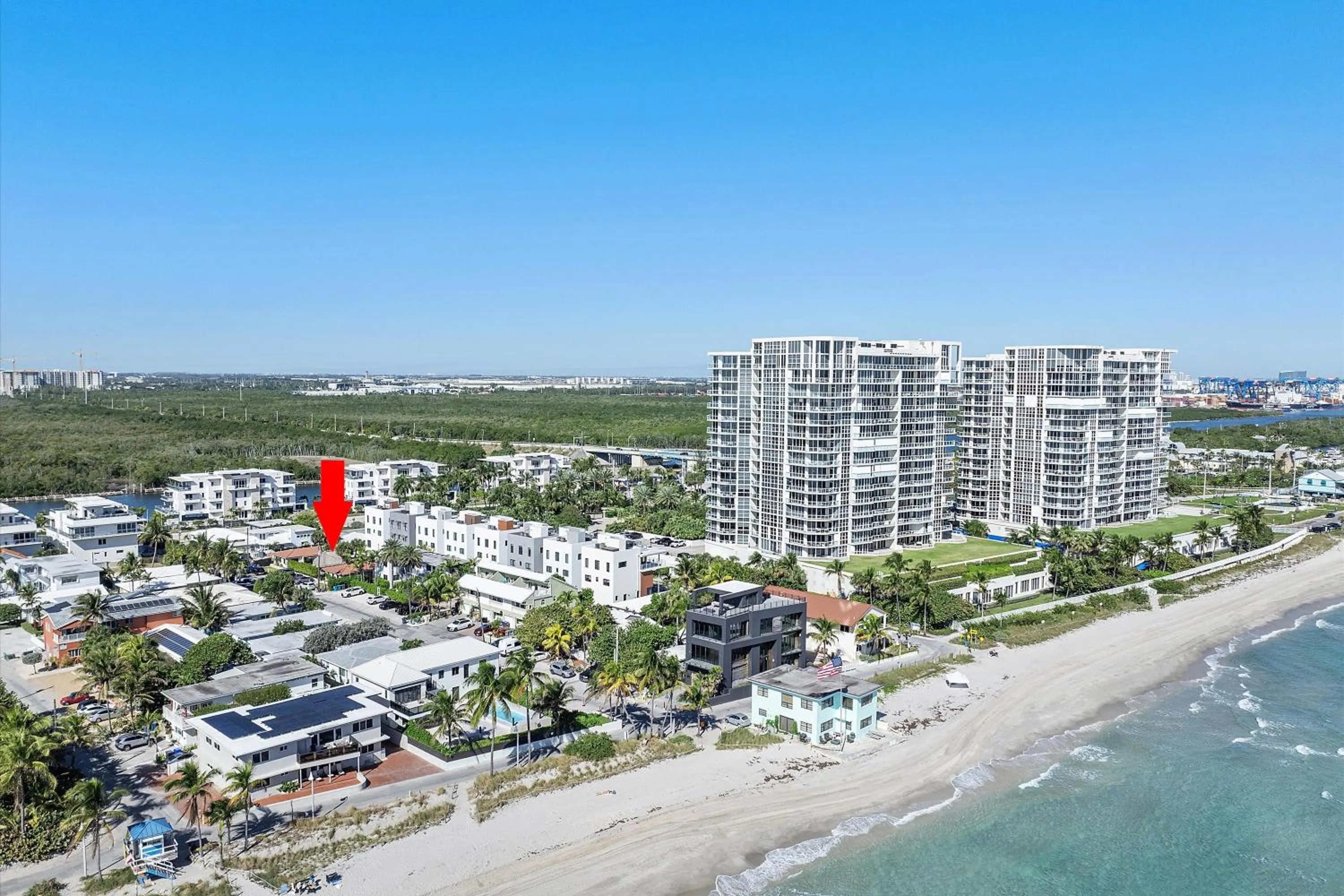 Beach in Walnut By The Sea