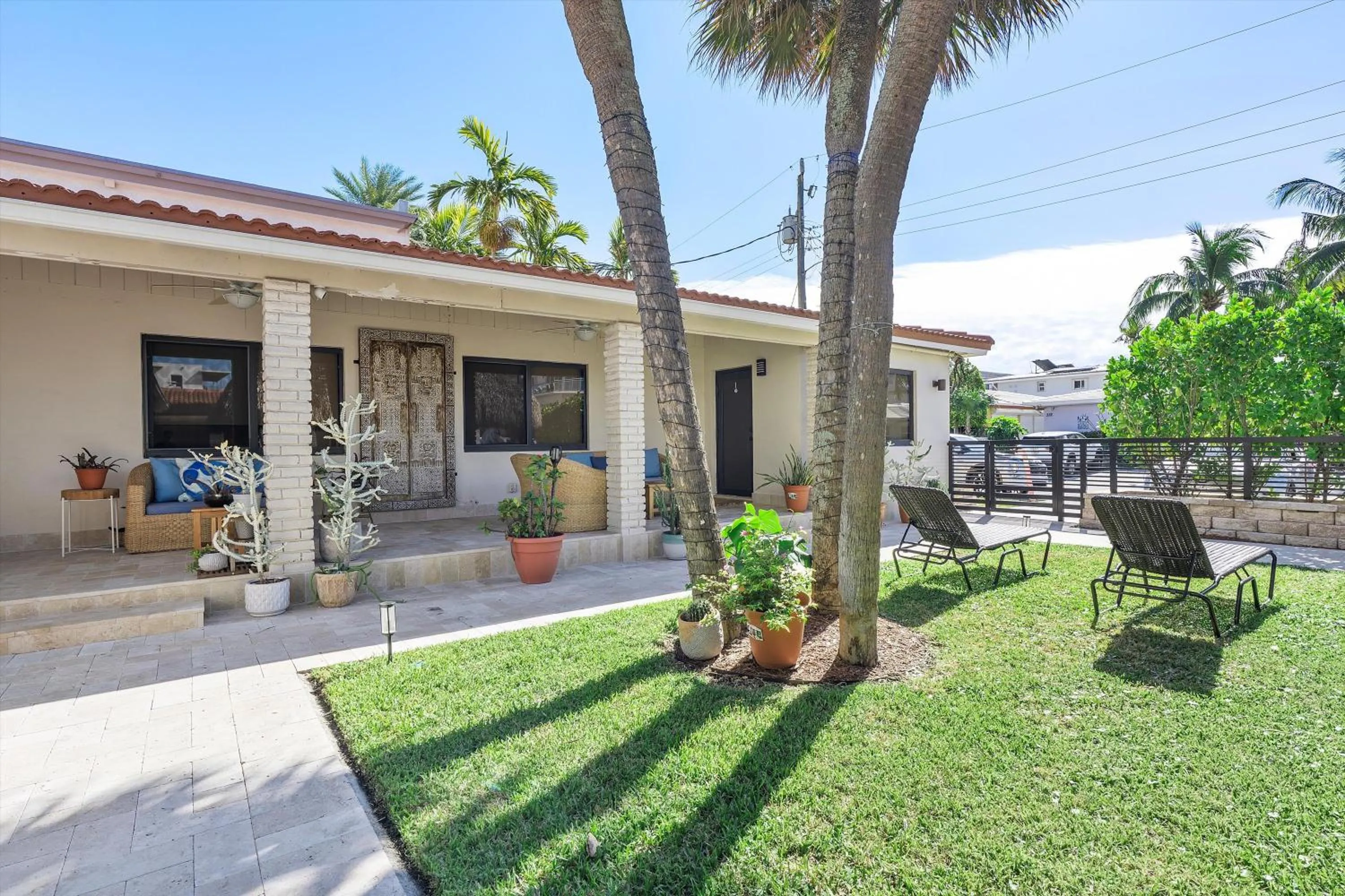 Garden in Walnut By The Sea