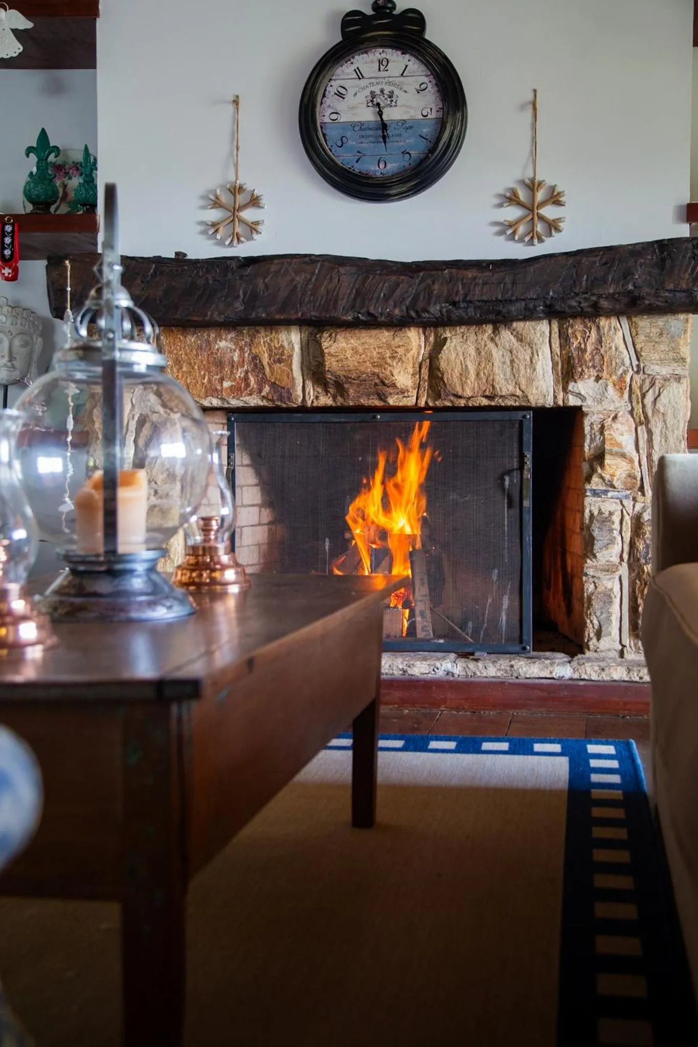 fireplace in Hotel Pousada Bella Locanda