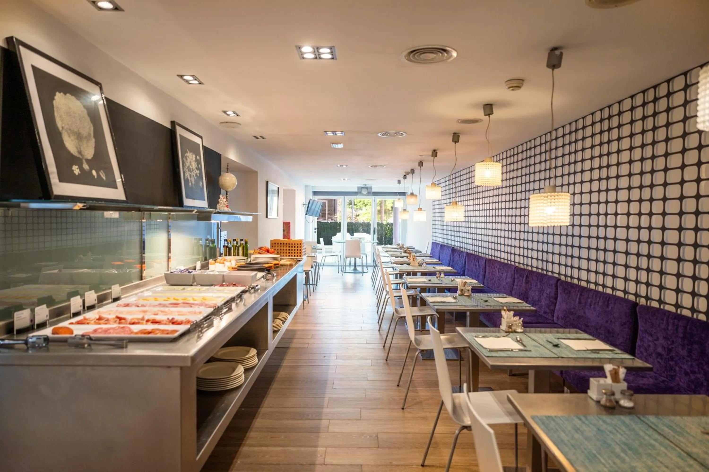 Buffet breakfast in Hesperia Mallorca