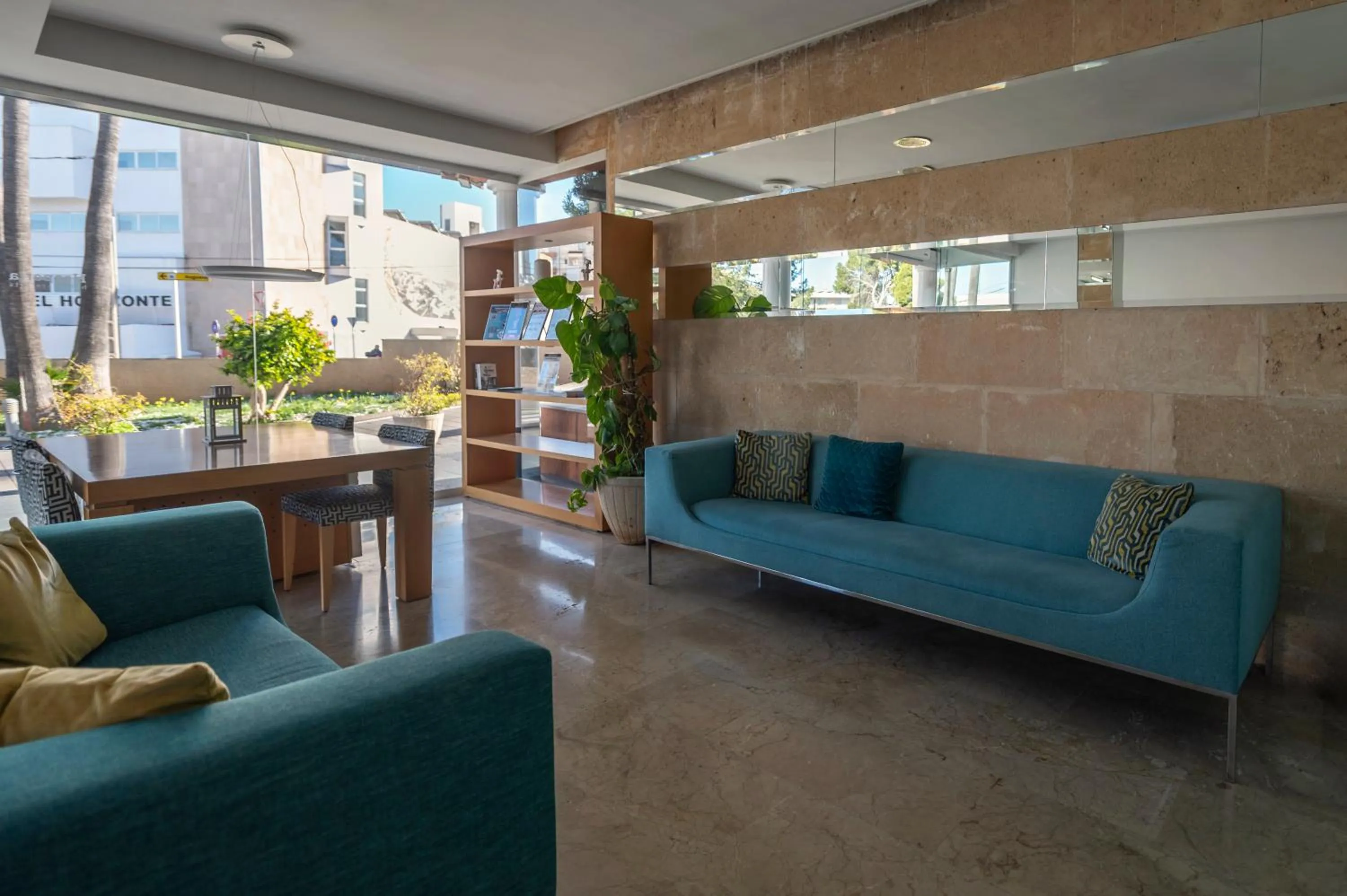 Area and facilities in Hesperia Mallorca