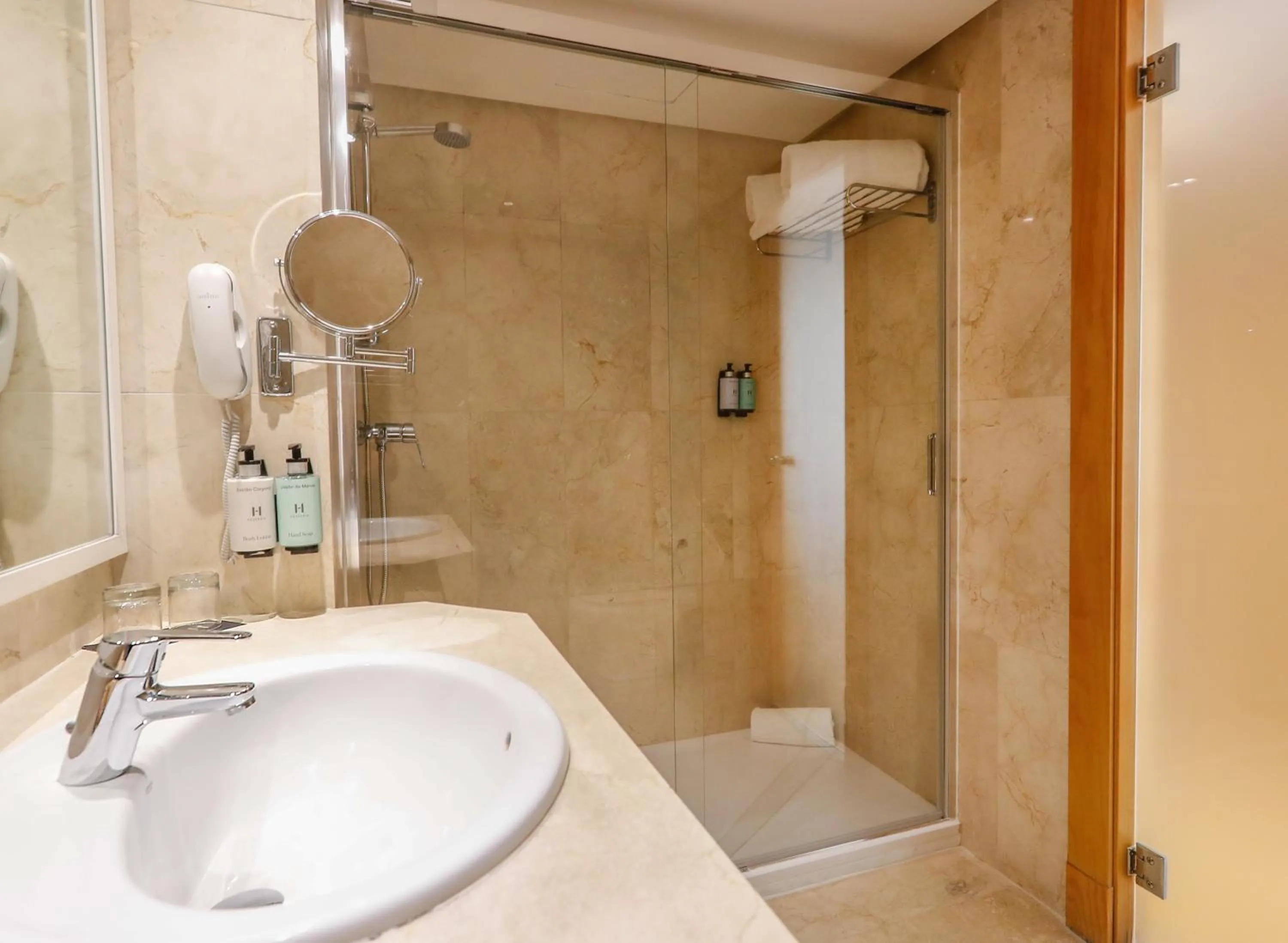 Bathroom in Hesperia Mallorca