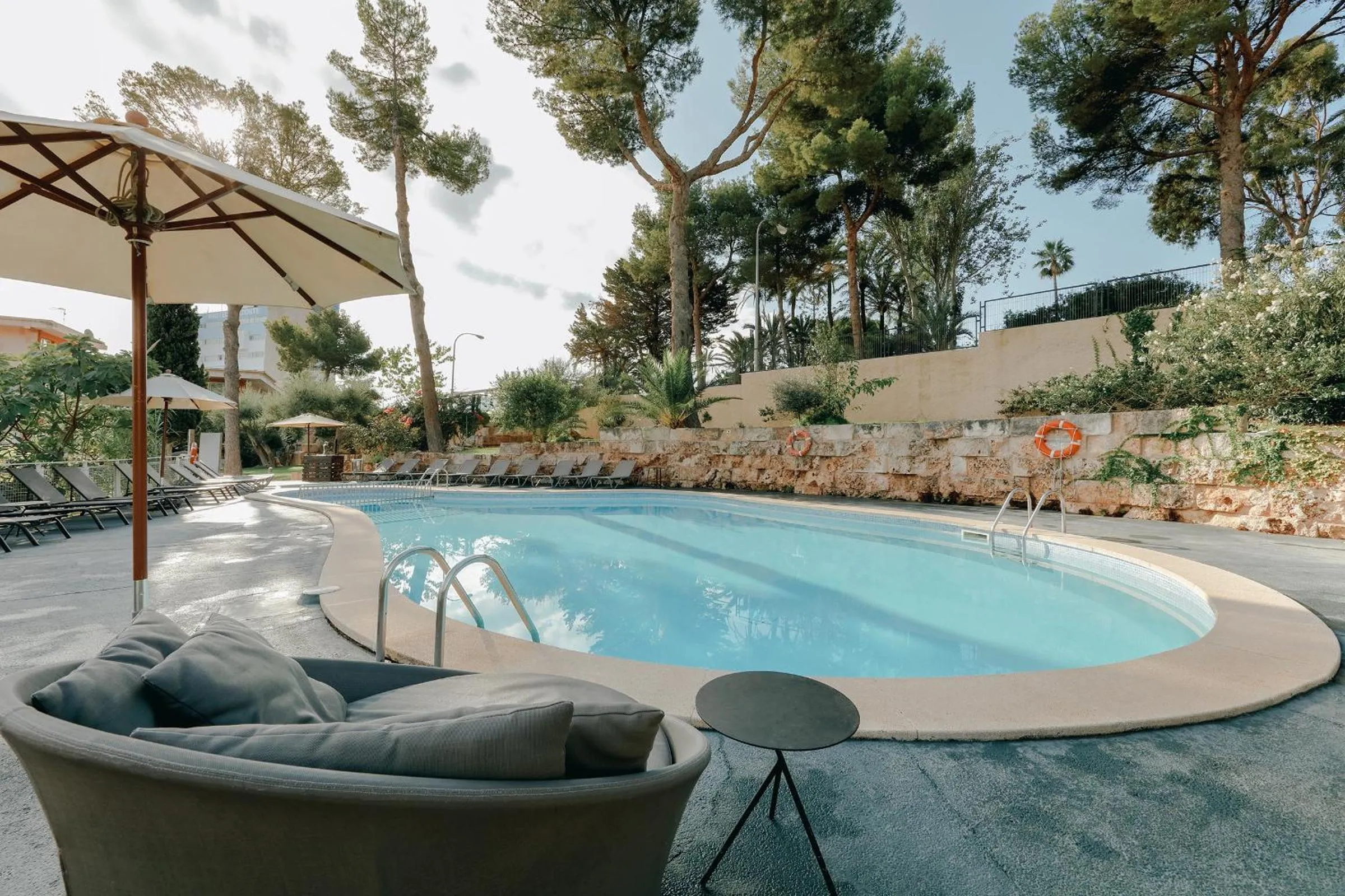 Swimming pool in Hesperia Mallorca