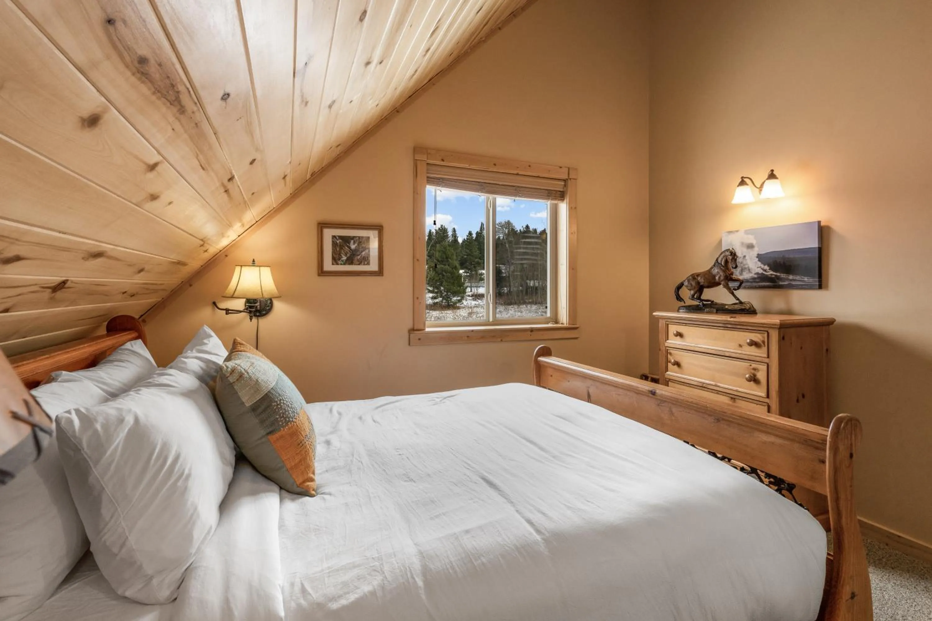 Bed in Mule Deer Cabin