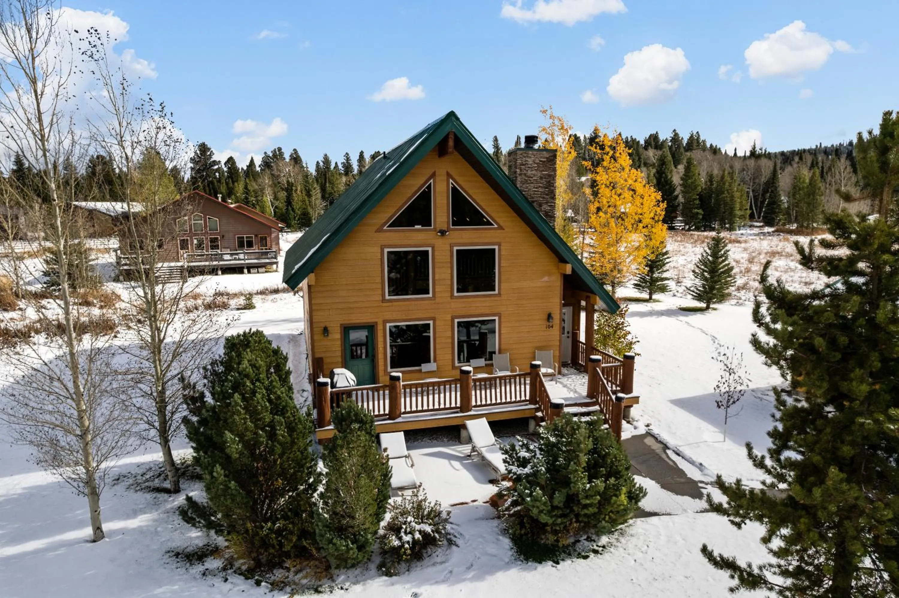 Property building in Mule Deer Cabin