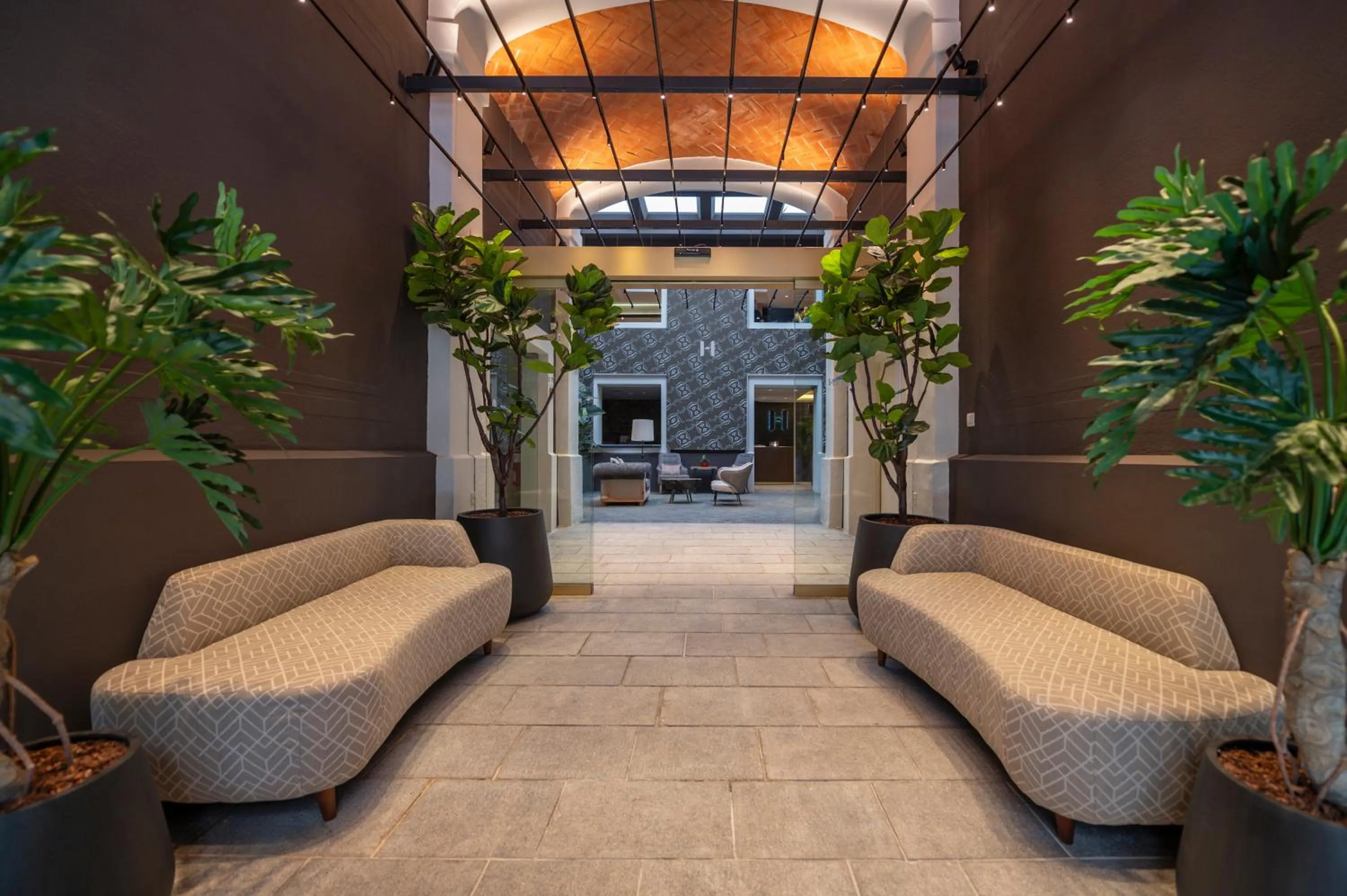 Facade/entrance in Hesperia Barcelona Barri Gòtic