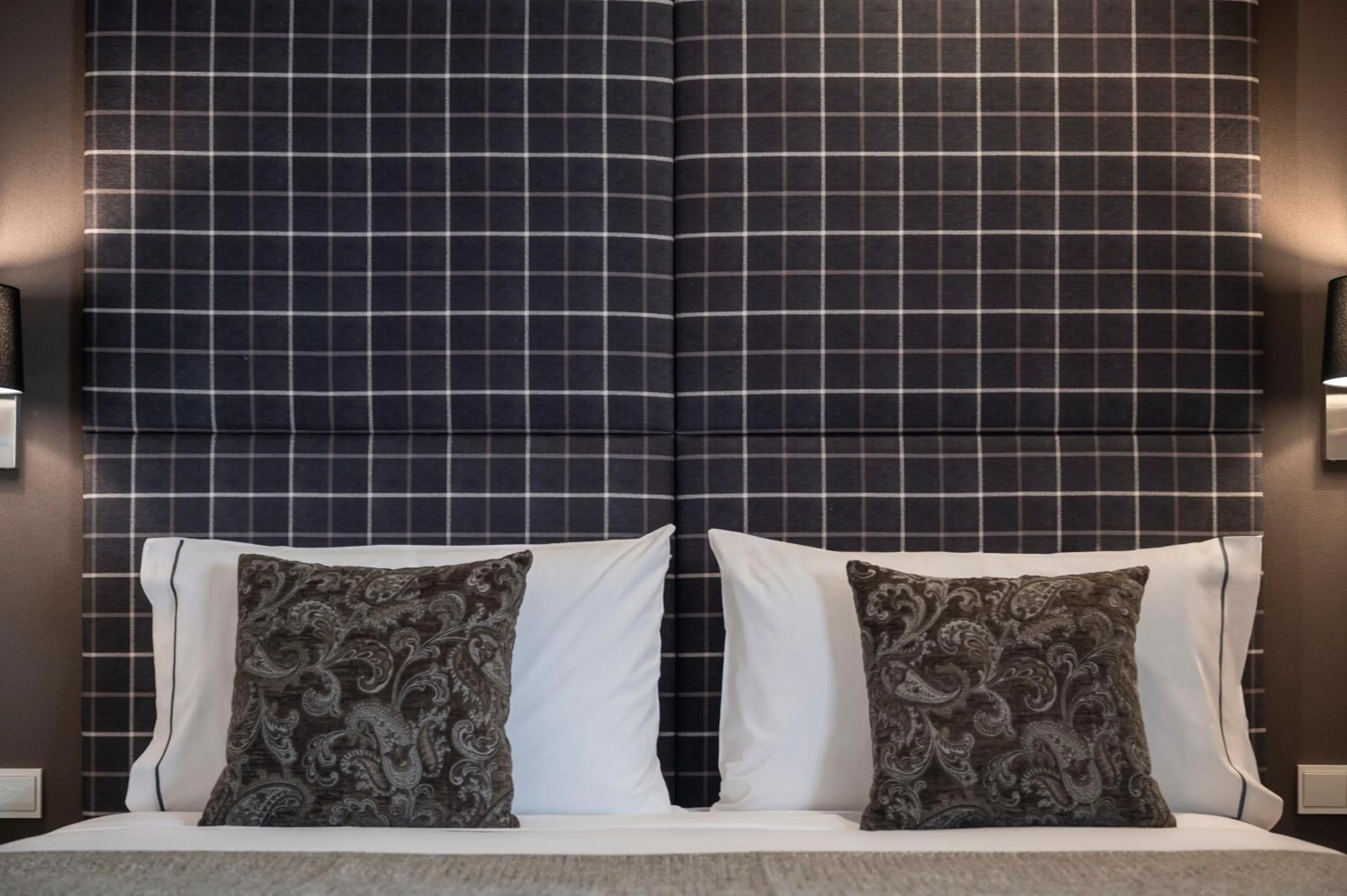 Bed in Hesperia Barcelona Barri Gòtic