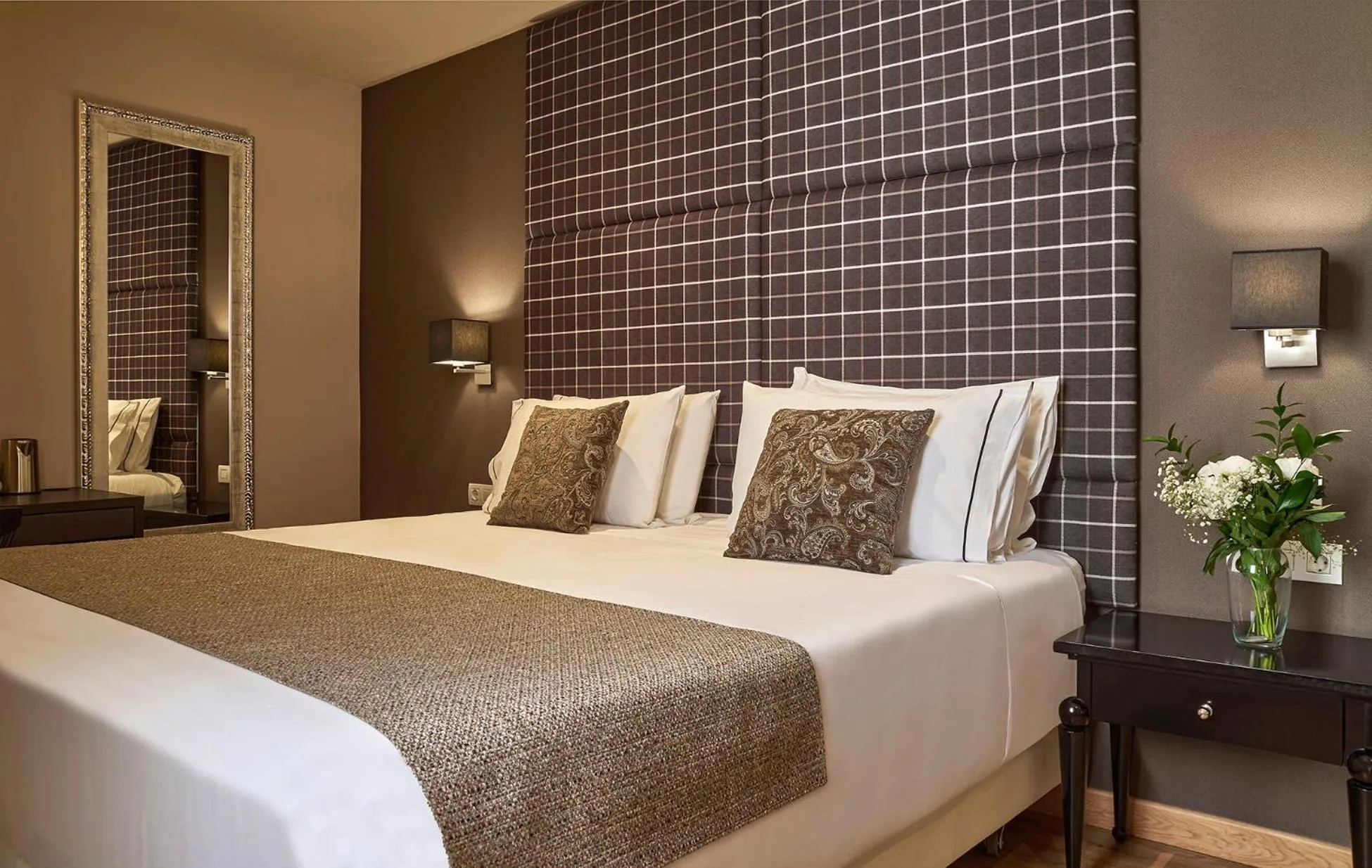 Bedroom, Bed in Hesperia Barcelona Barri Gòtic