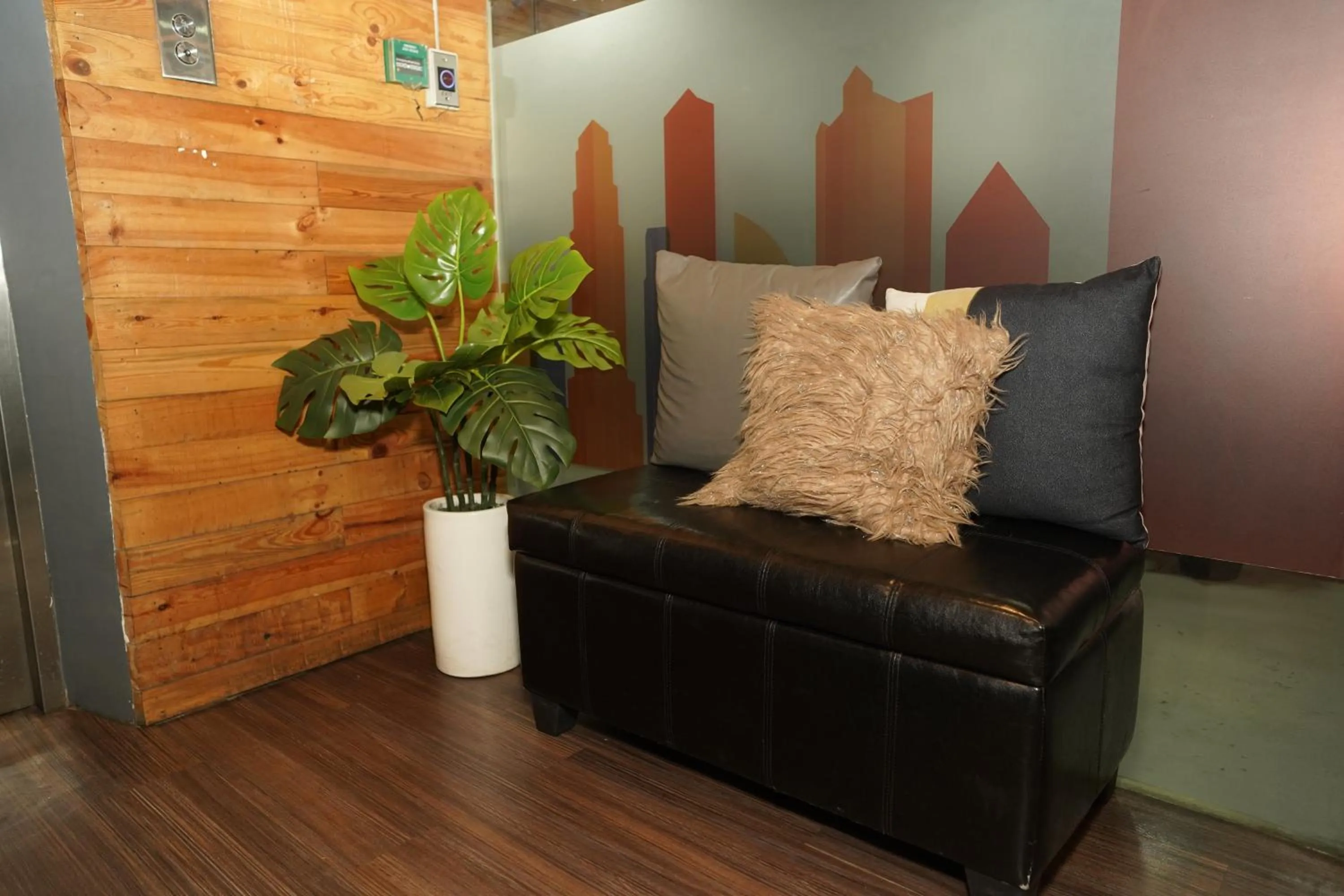 Lobby or reception in mySTAY Hotel BGC North