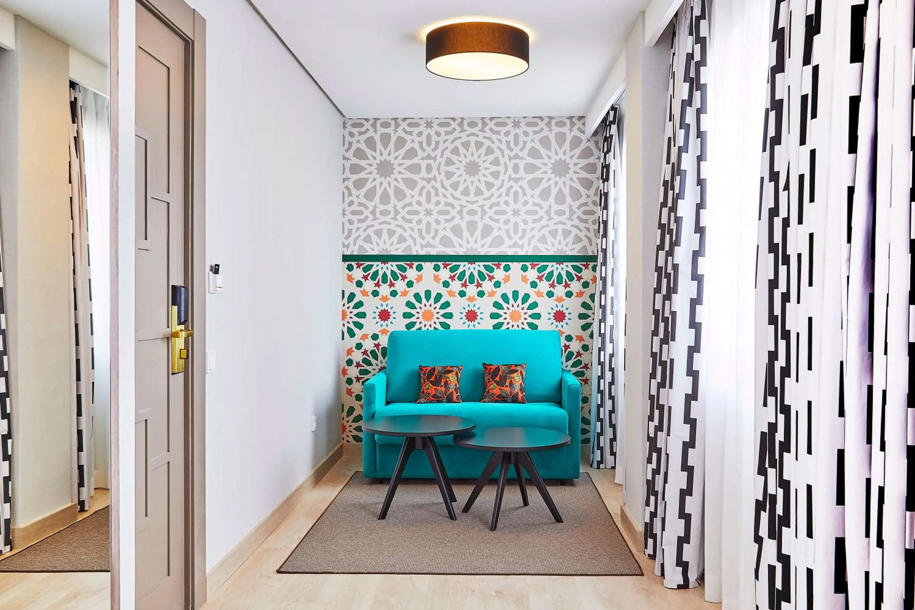 Seating area in Hesperia Sevilla