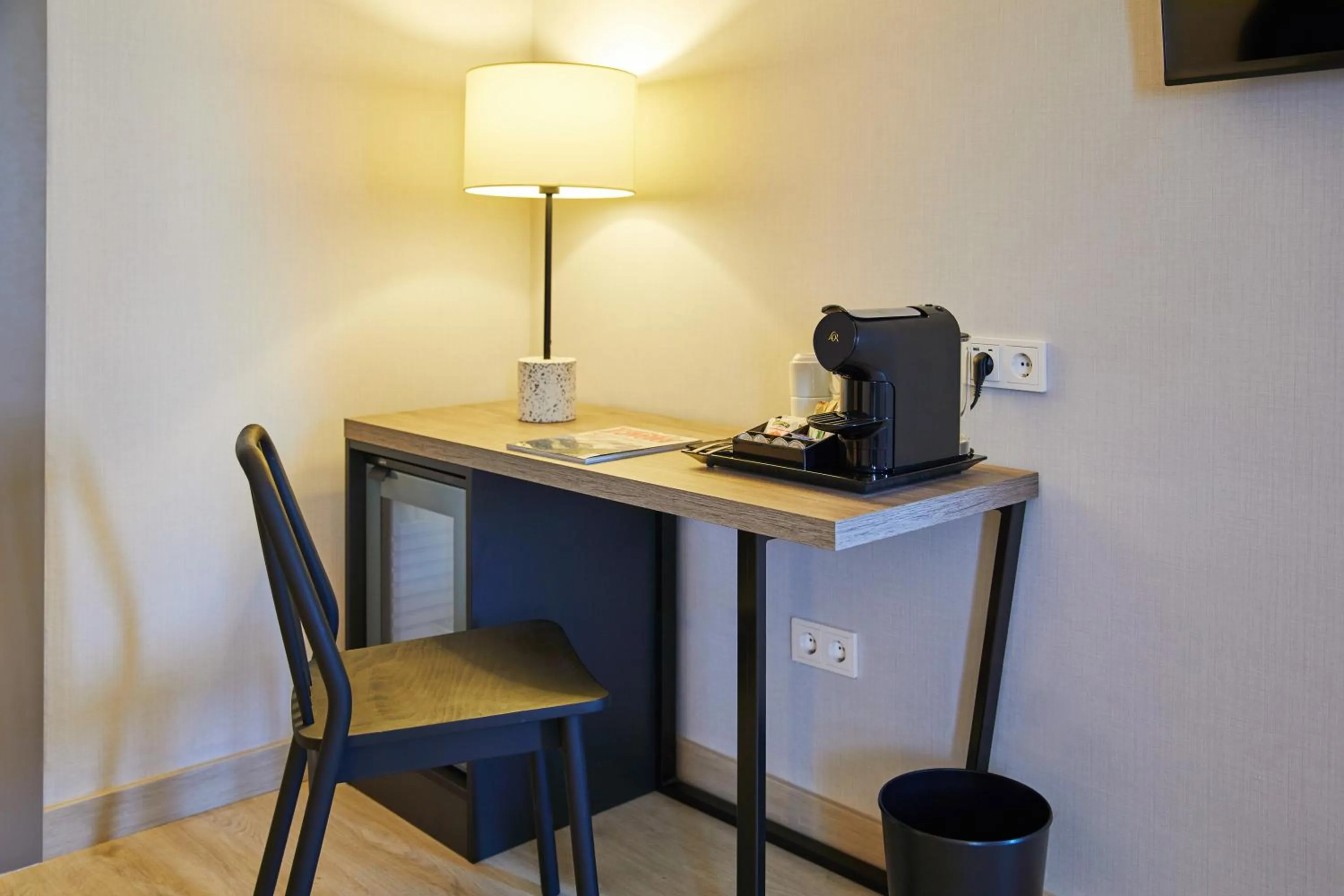 Seating area in Hesperia Sevilla