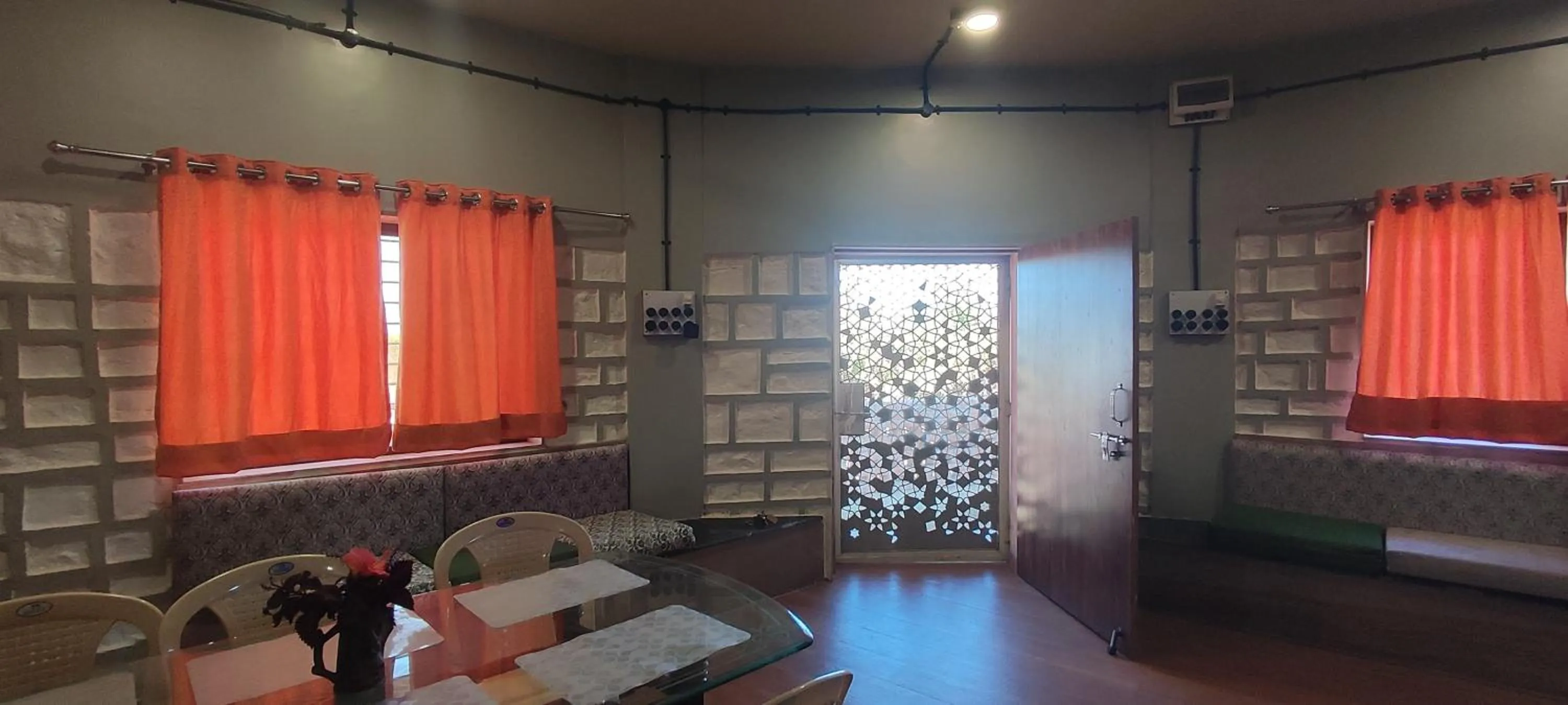 Facade/entrance in Club Shandilya- Cheerful 3BR villa in Nature Lap