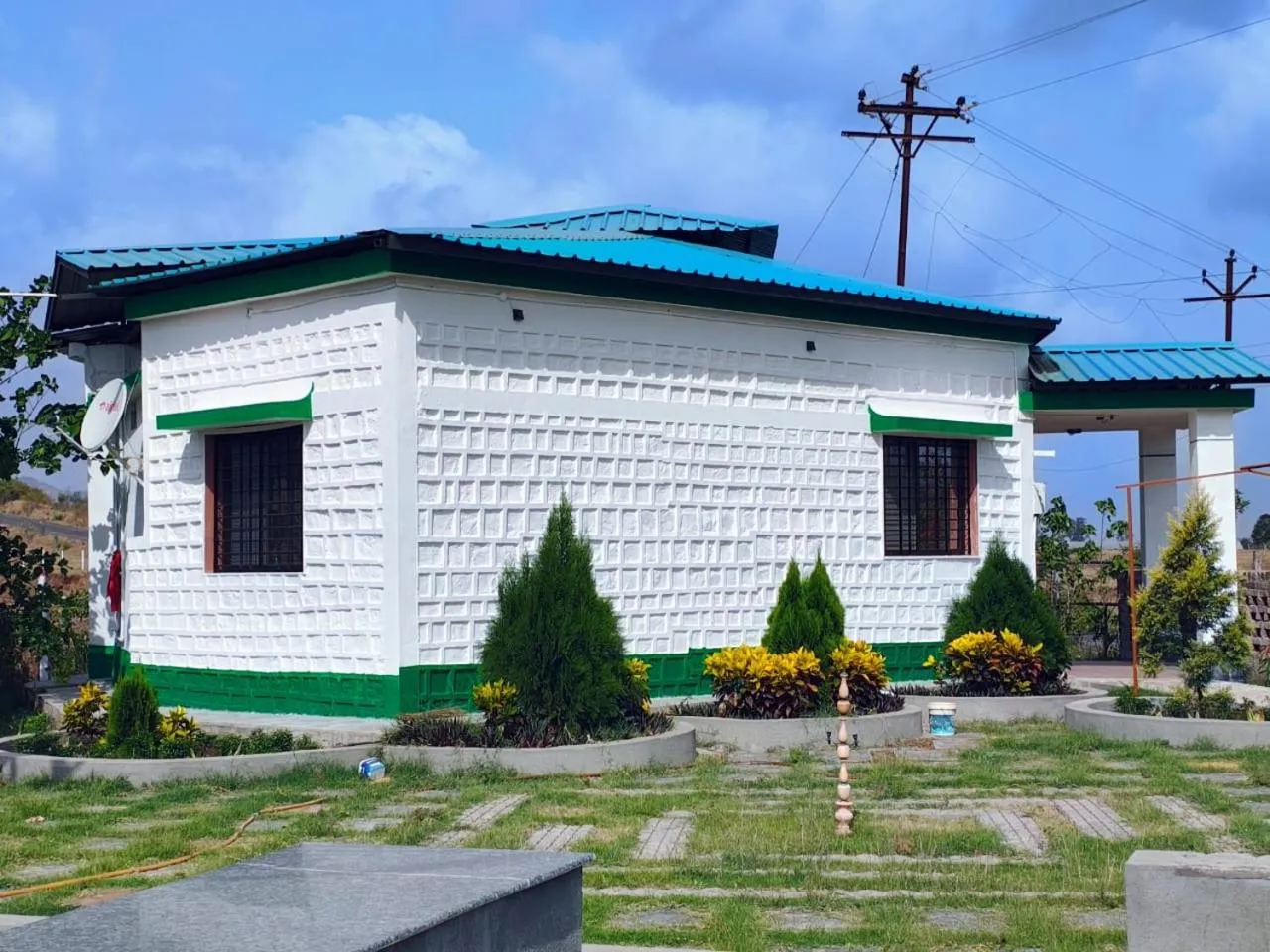 Property building in Club Shandilya- Cheerful 3BR villa in Nature Lap