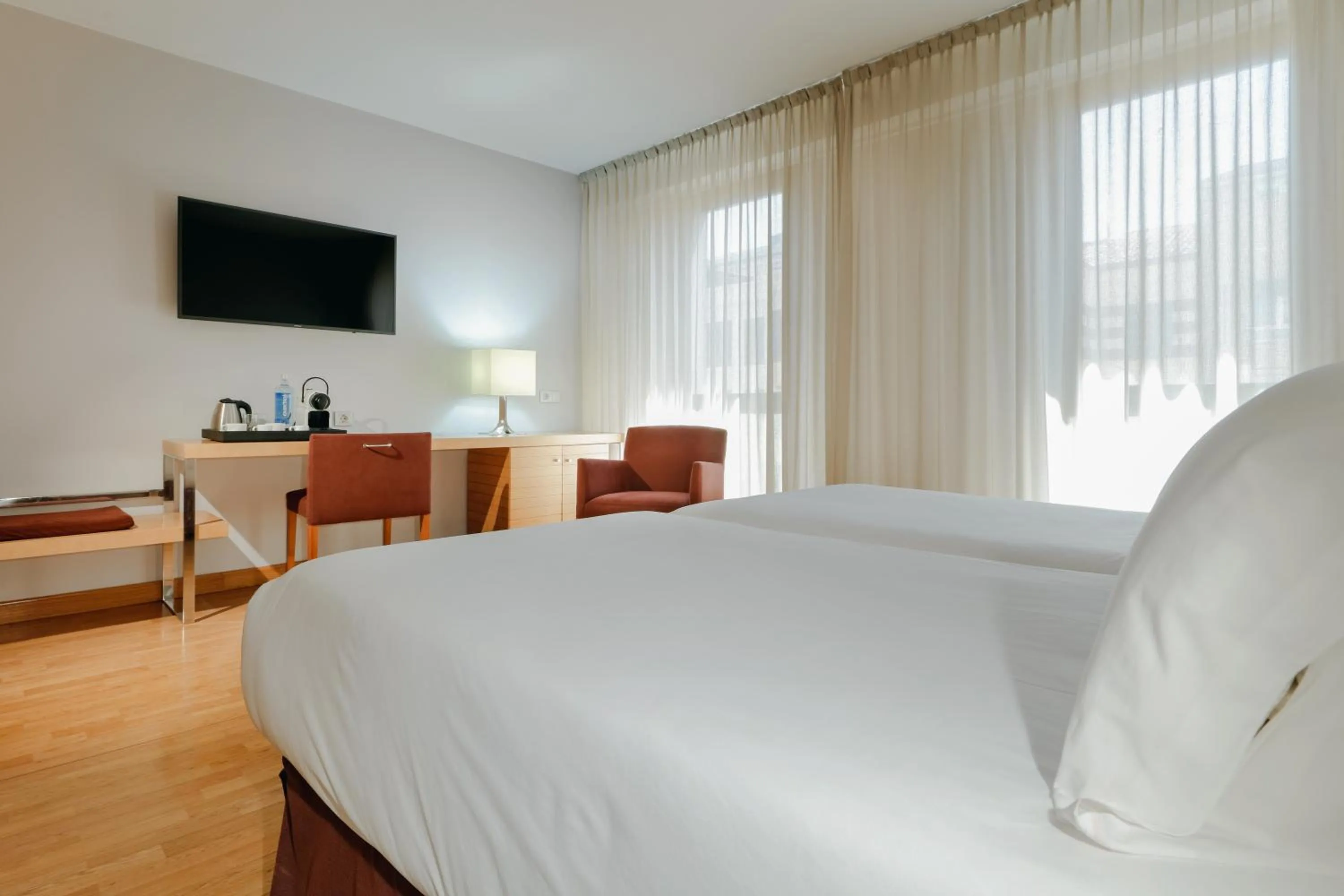 Bed in Hesperia Zaragoza Centro