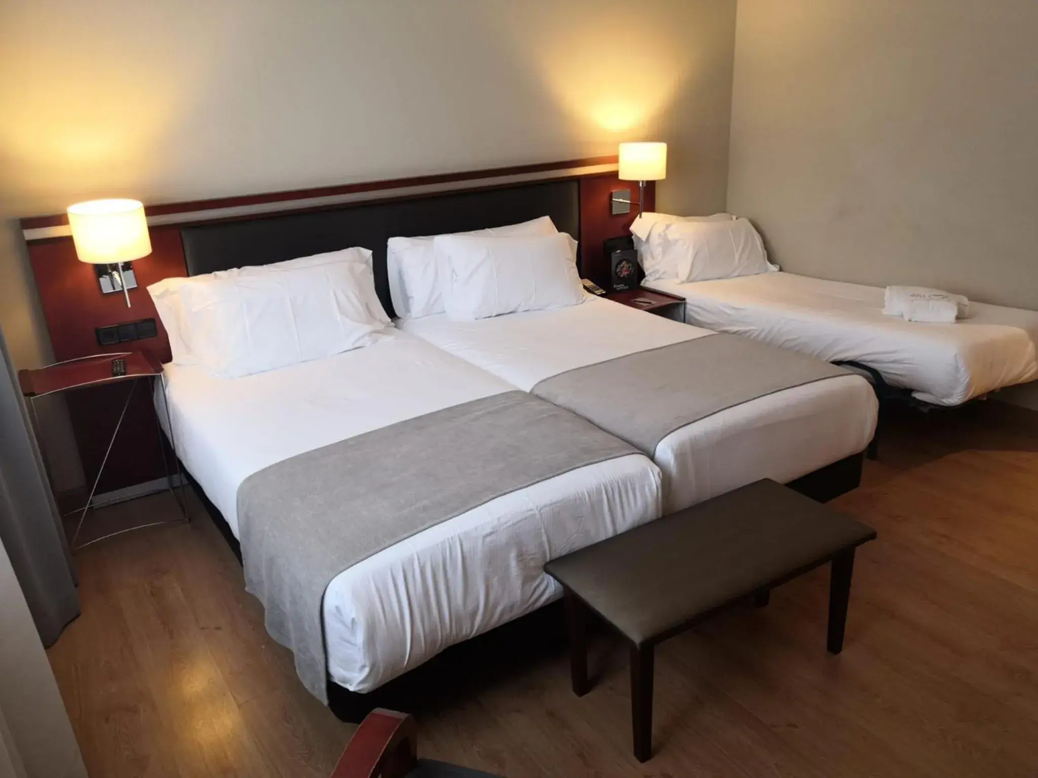 Triple Room in Abba Euskalduna Hotel Triple Room in Abba Euskalduna Hotel