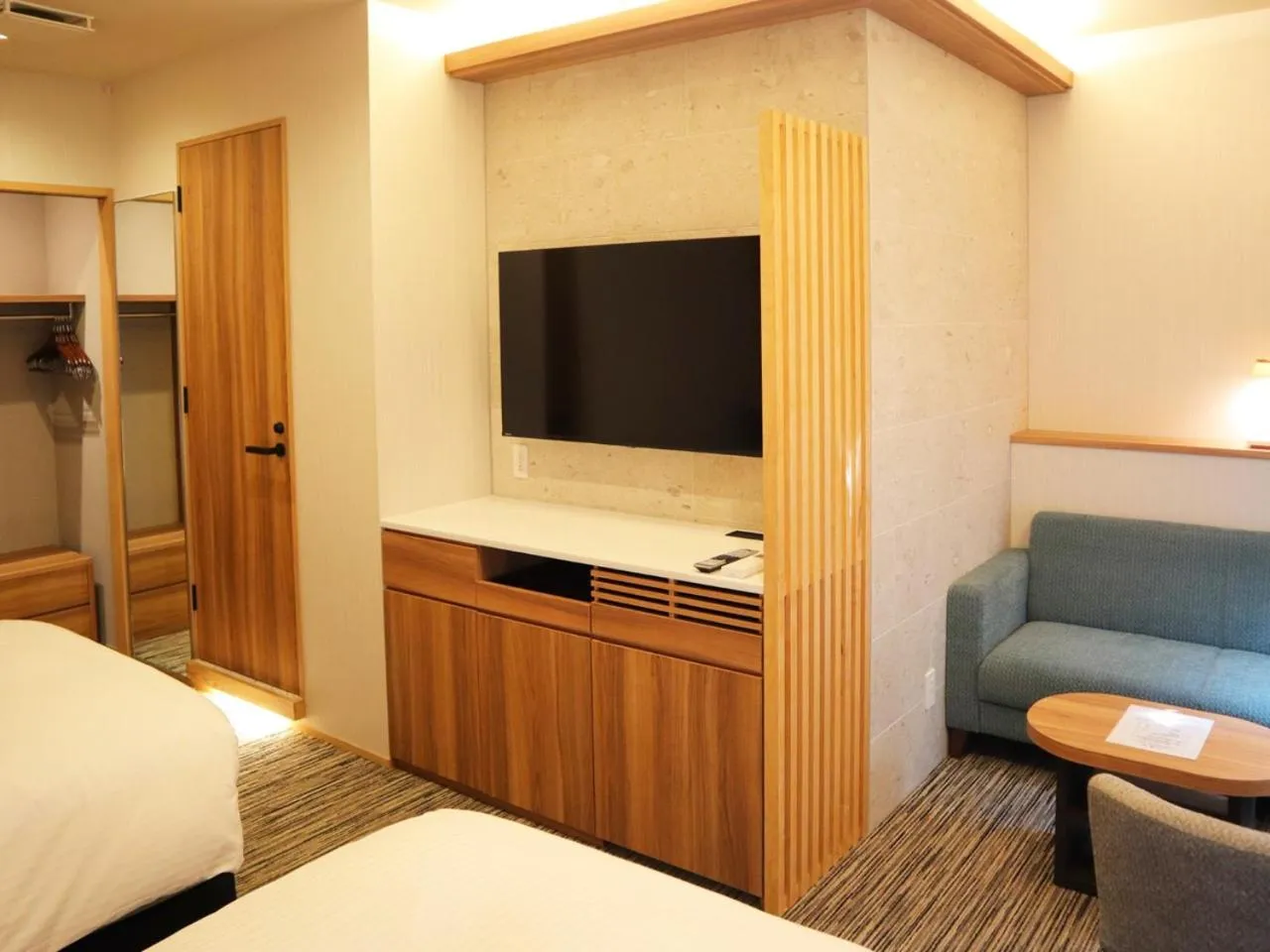 Photo of the whole room, Bed in The Legato Inn MIFUNE