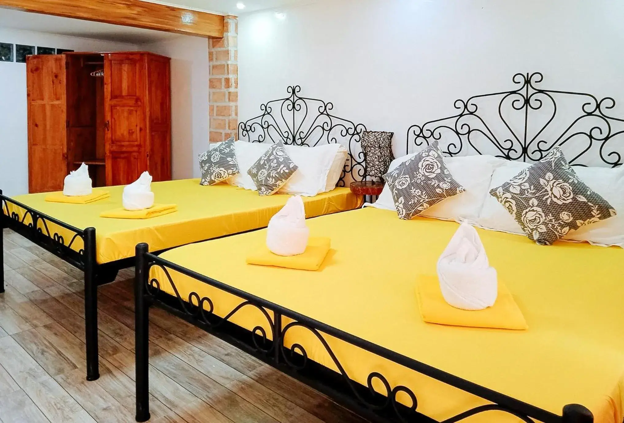 Family Room in La Vista Pansol Resort Complex by RedDoorz Family Room in La Vista Pansol Resort Complex by RedDoorz