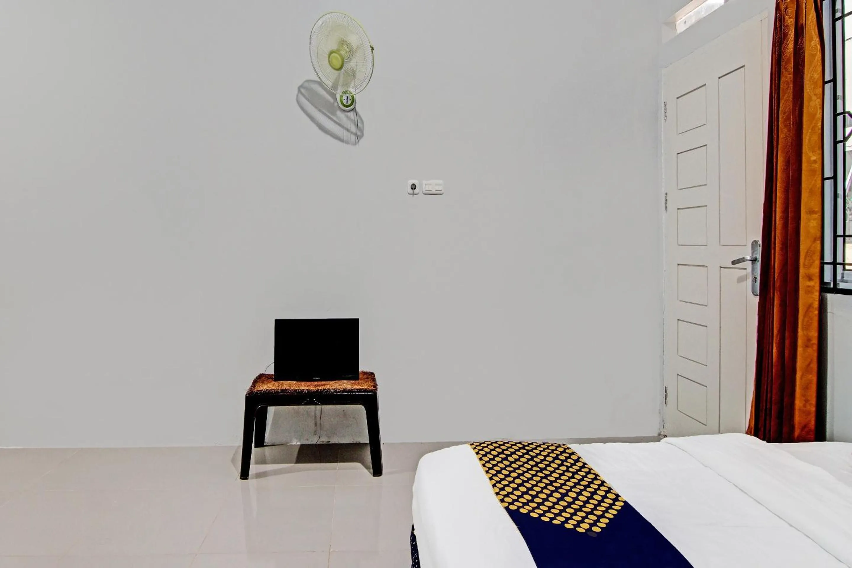 Bedroom in Hotel O Rumah Singgah Kinaya Syariah