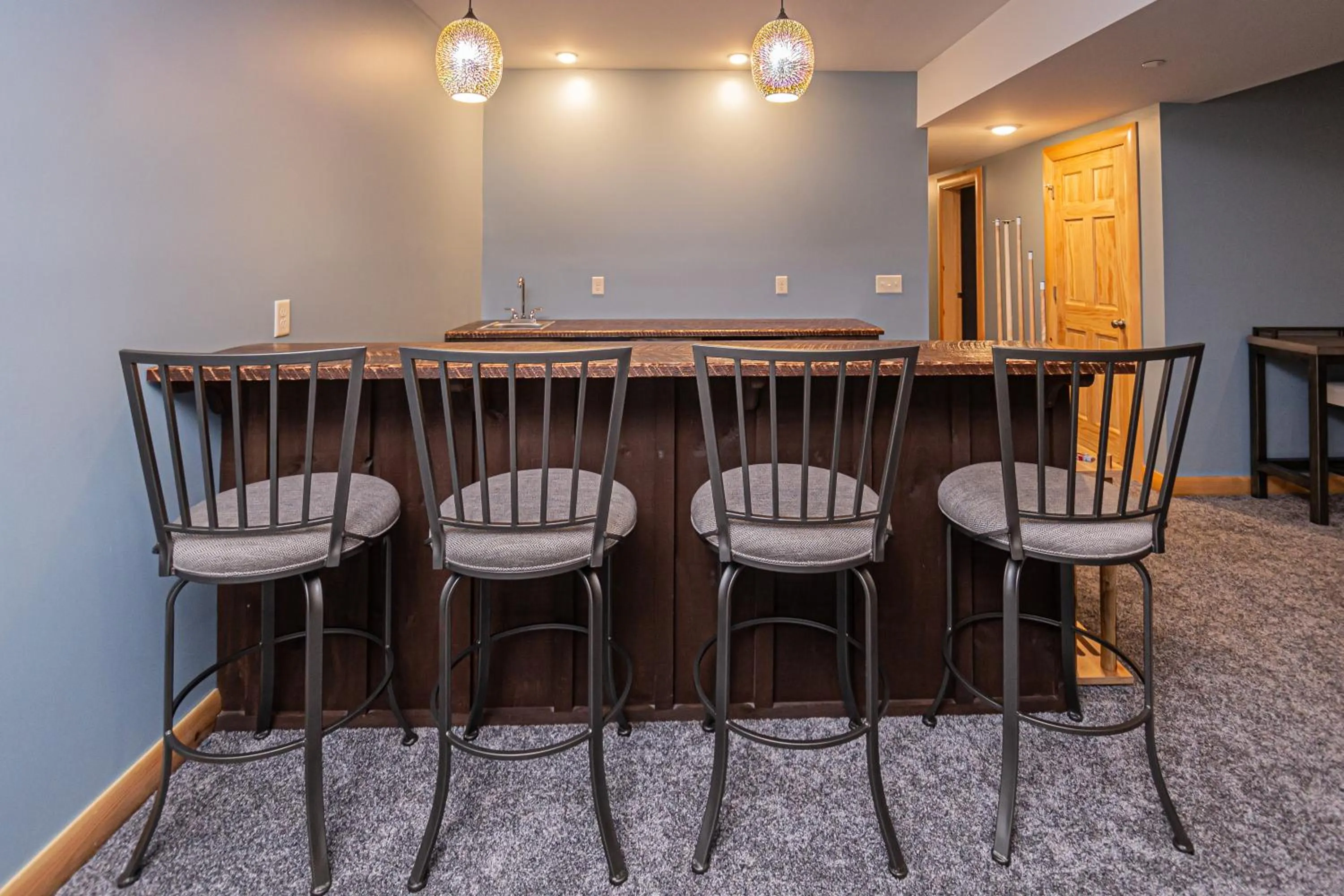 Property building in Space Mountain