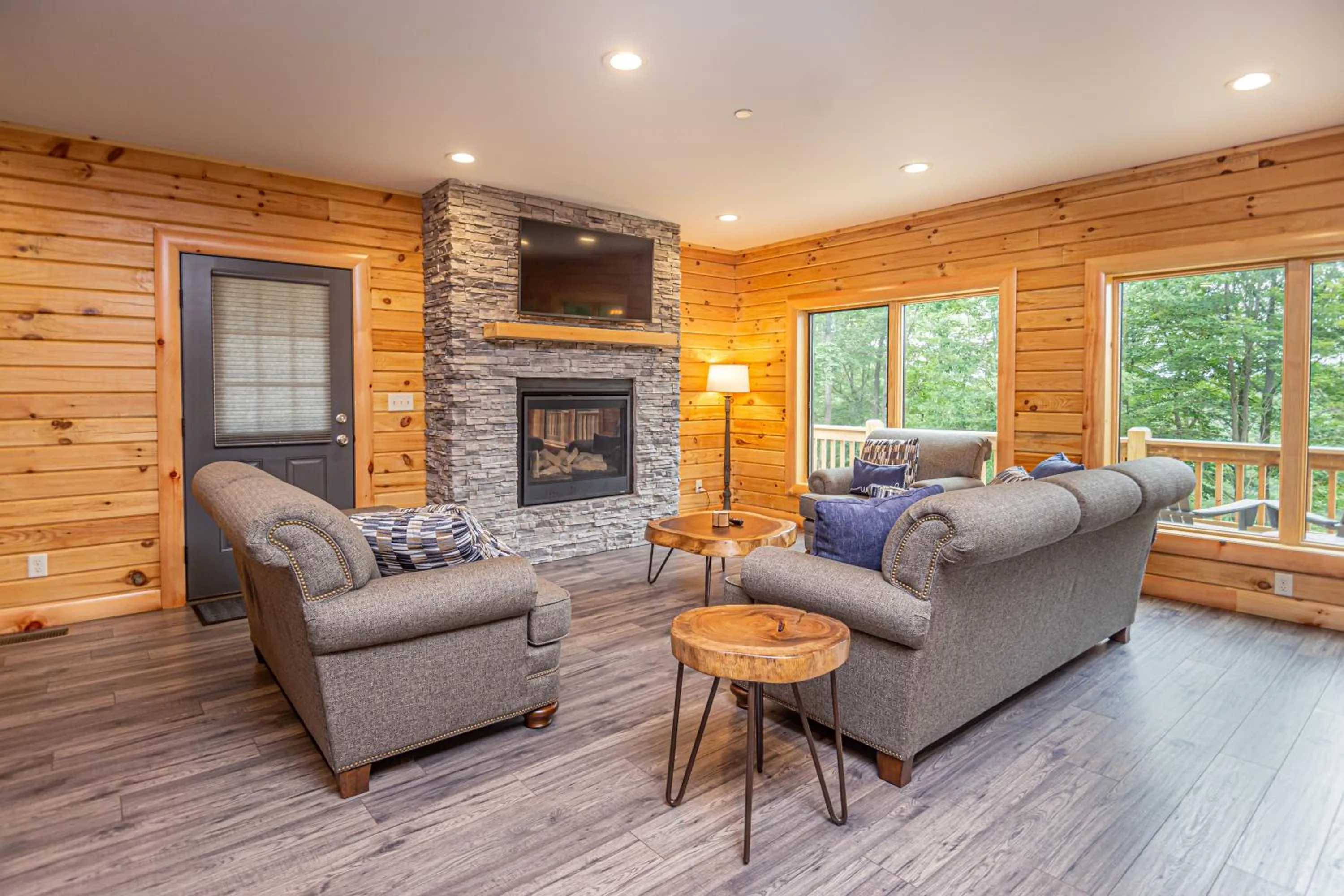 Property building in Space Mountain