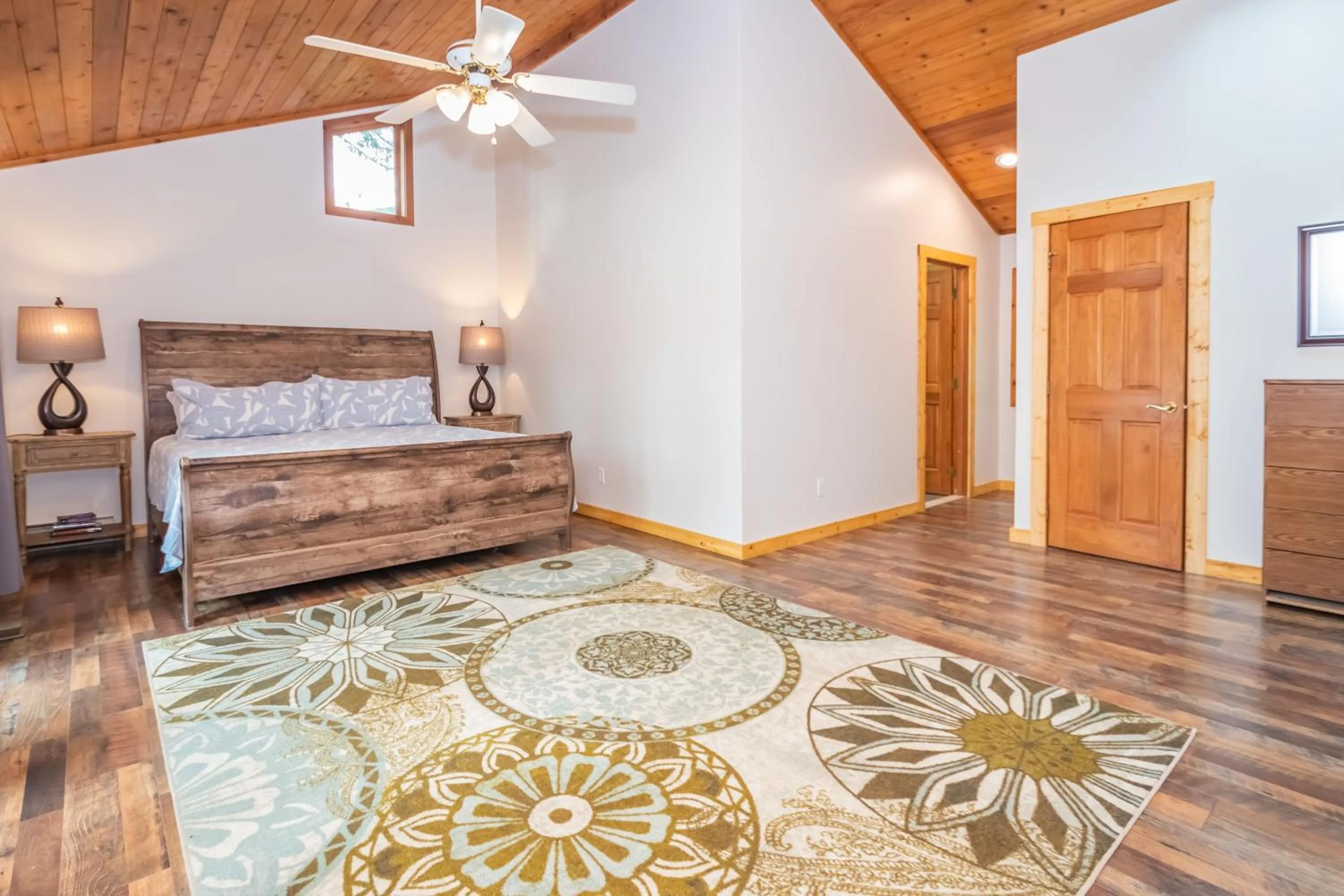 Bed in Over the Rainbow