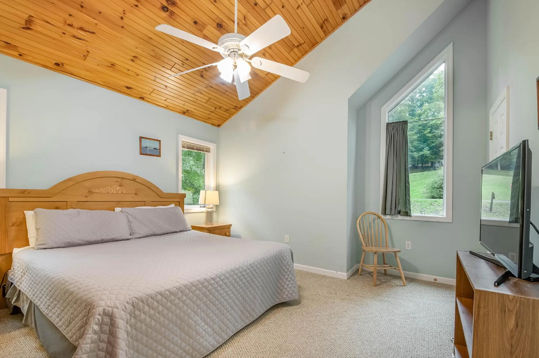 Bed in Mountain Meadow