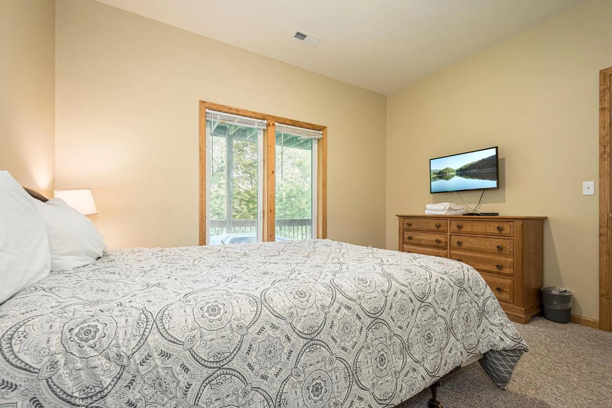 Property building, Bed in Duck Cove at Wisp