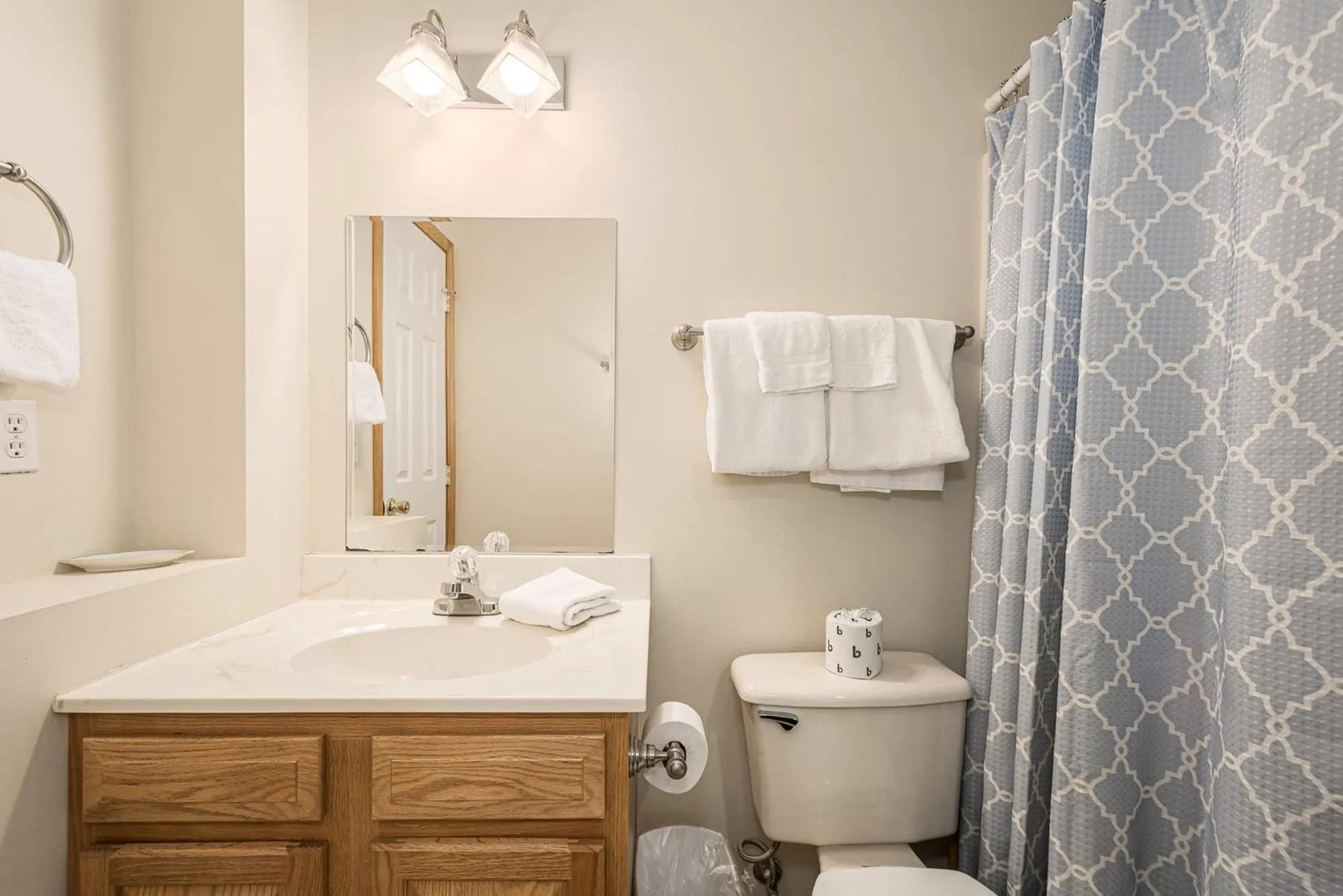 Property building in Duck Cove at Wisp