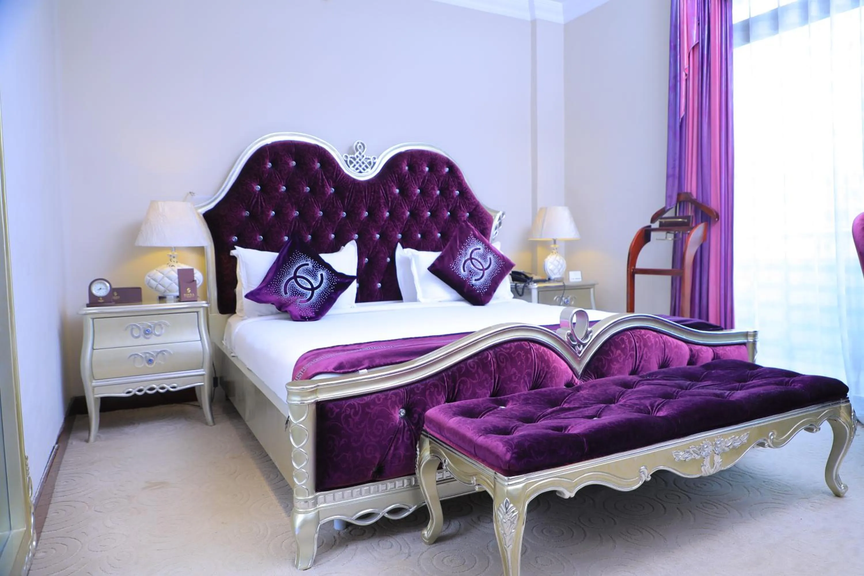 Bed in Sidra International Hotel