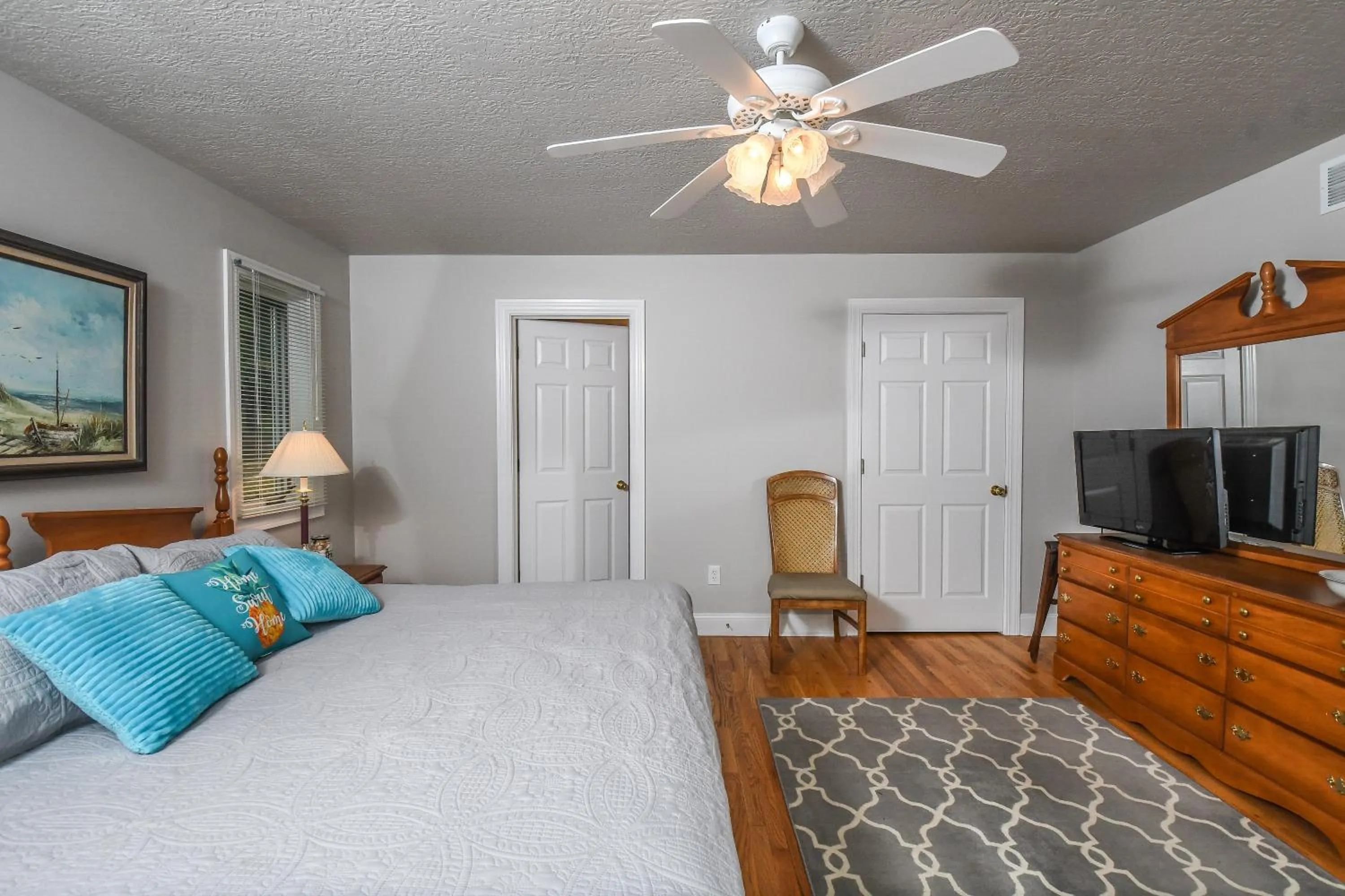 Property building, Bed in Take-A-Break