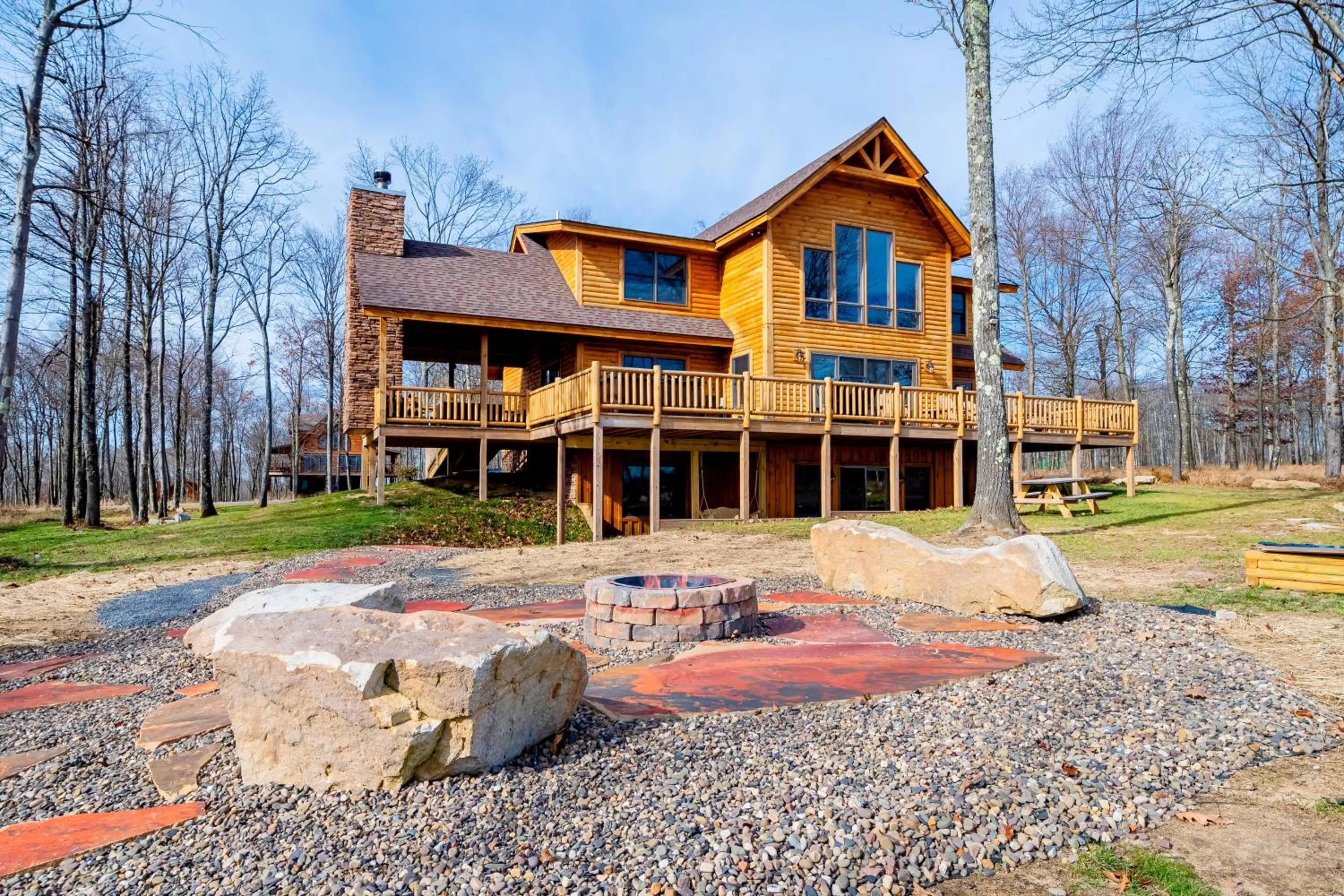 Property building in Eagle on 7