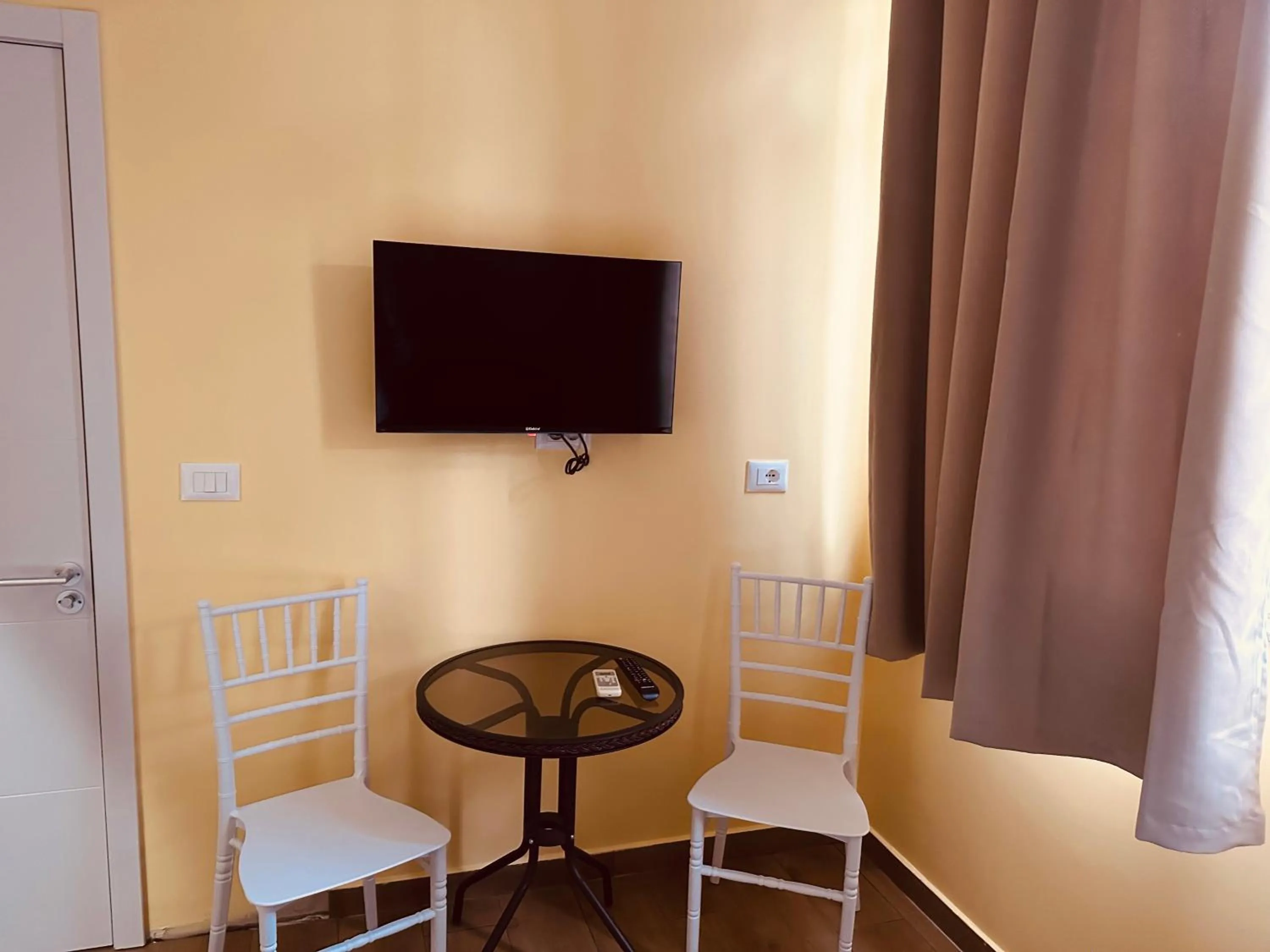 Auto Tana Guest House